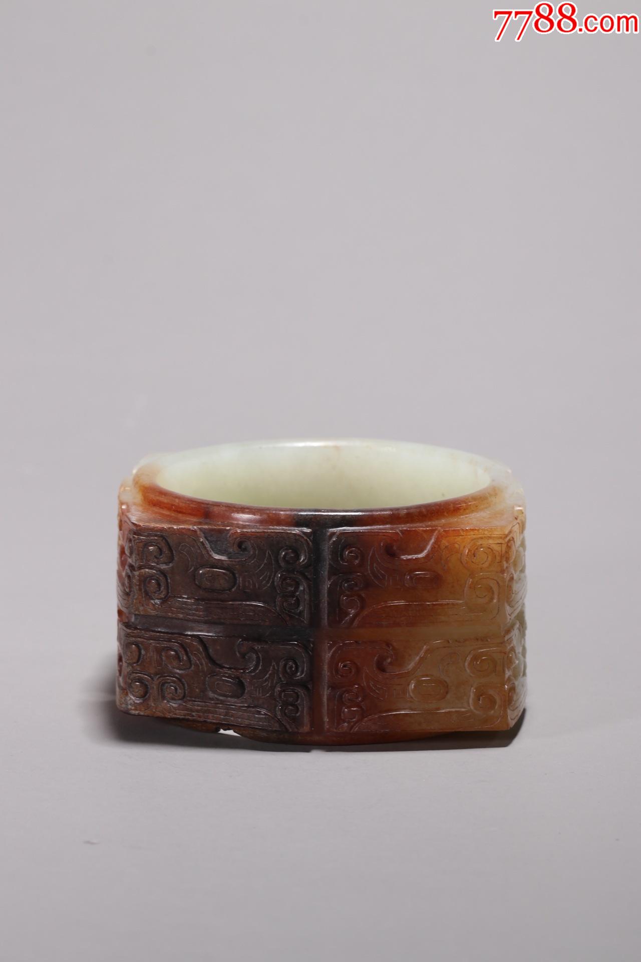 高古玉饕餮纹玉琮