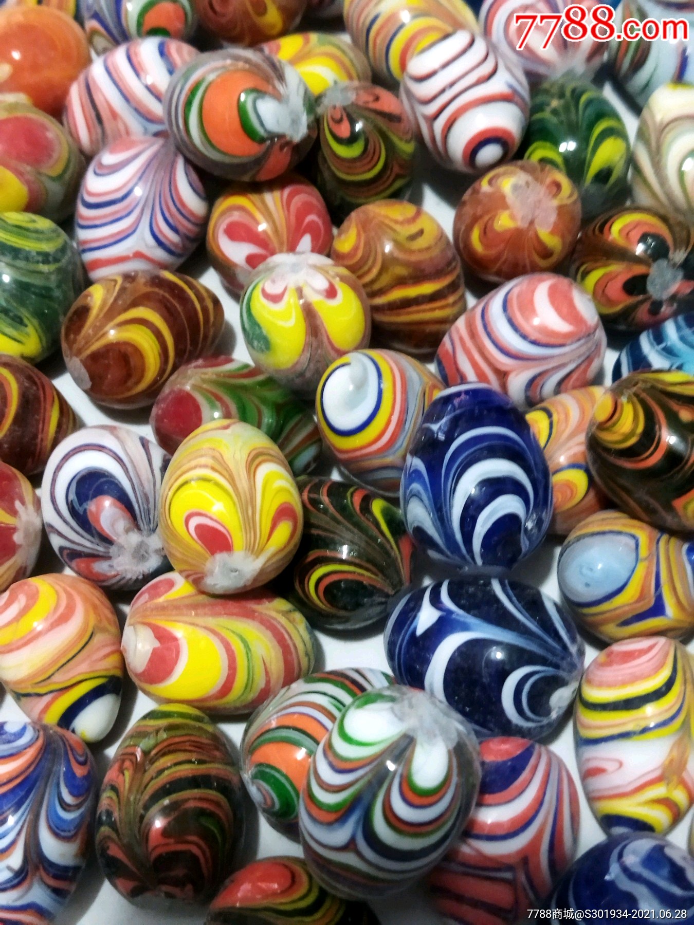 搅胎琉璃椭圆球