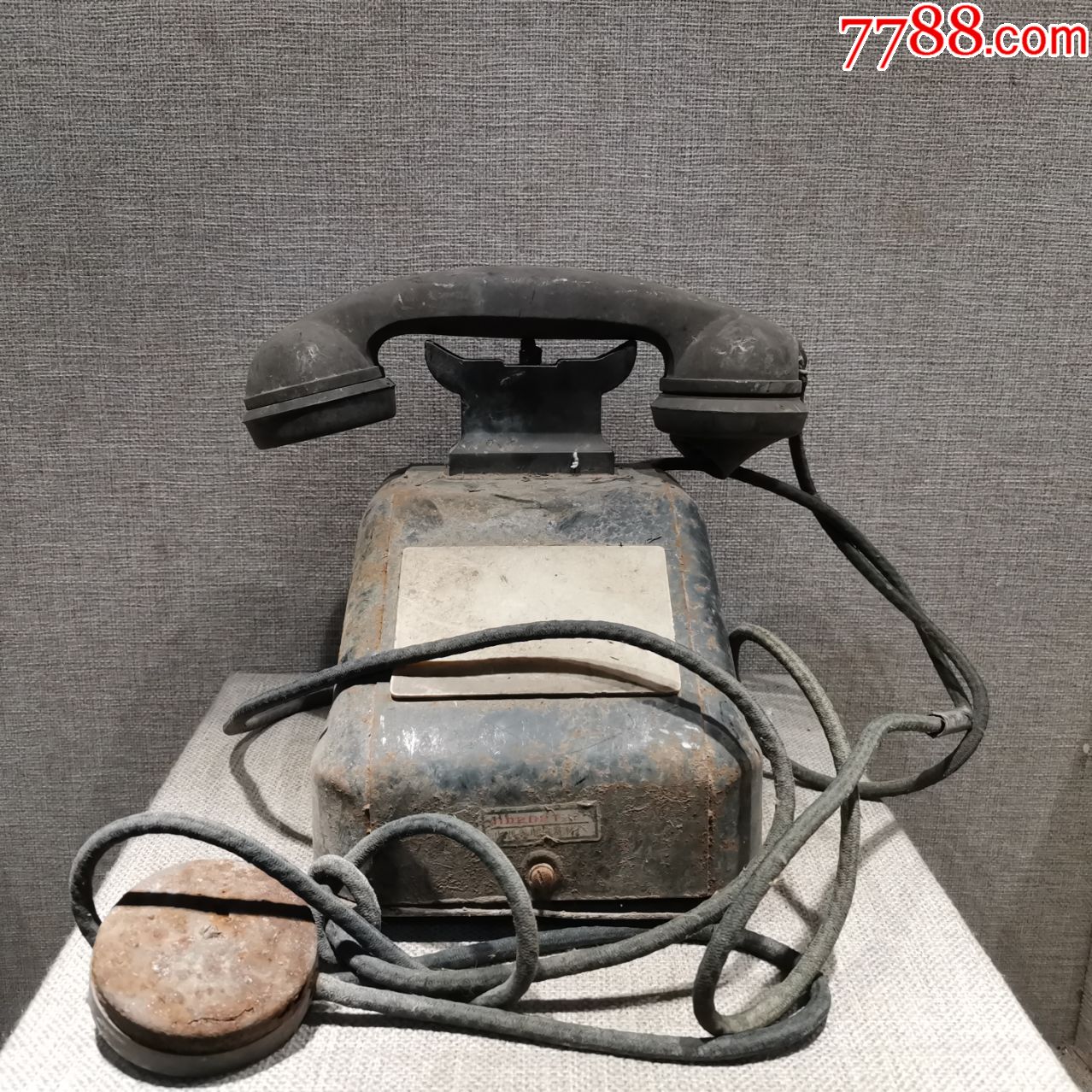 老电话收藏六七十年代黑胶皮手摇电话品弱缺摇把原品