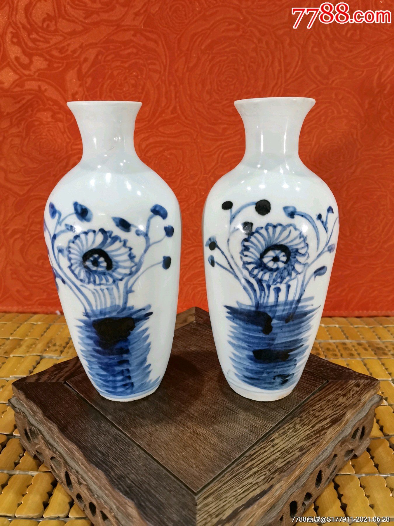 晚清青花青莲纹观音瓶一对-价格:1380元-se81109867-青花瓷-零售-7788