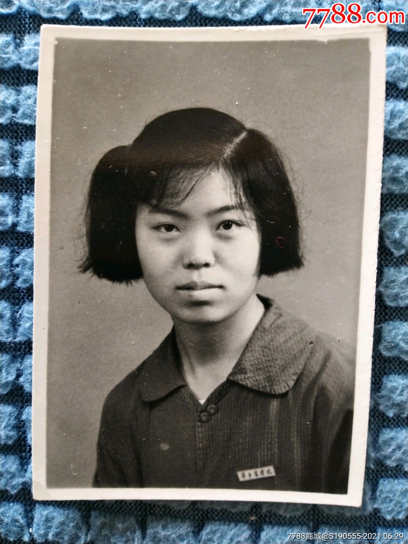 60年代全家合影艺术照老照片