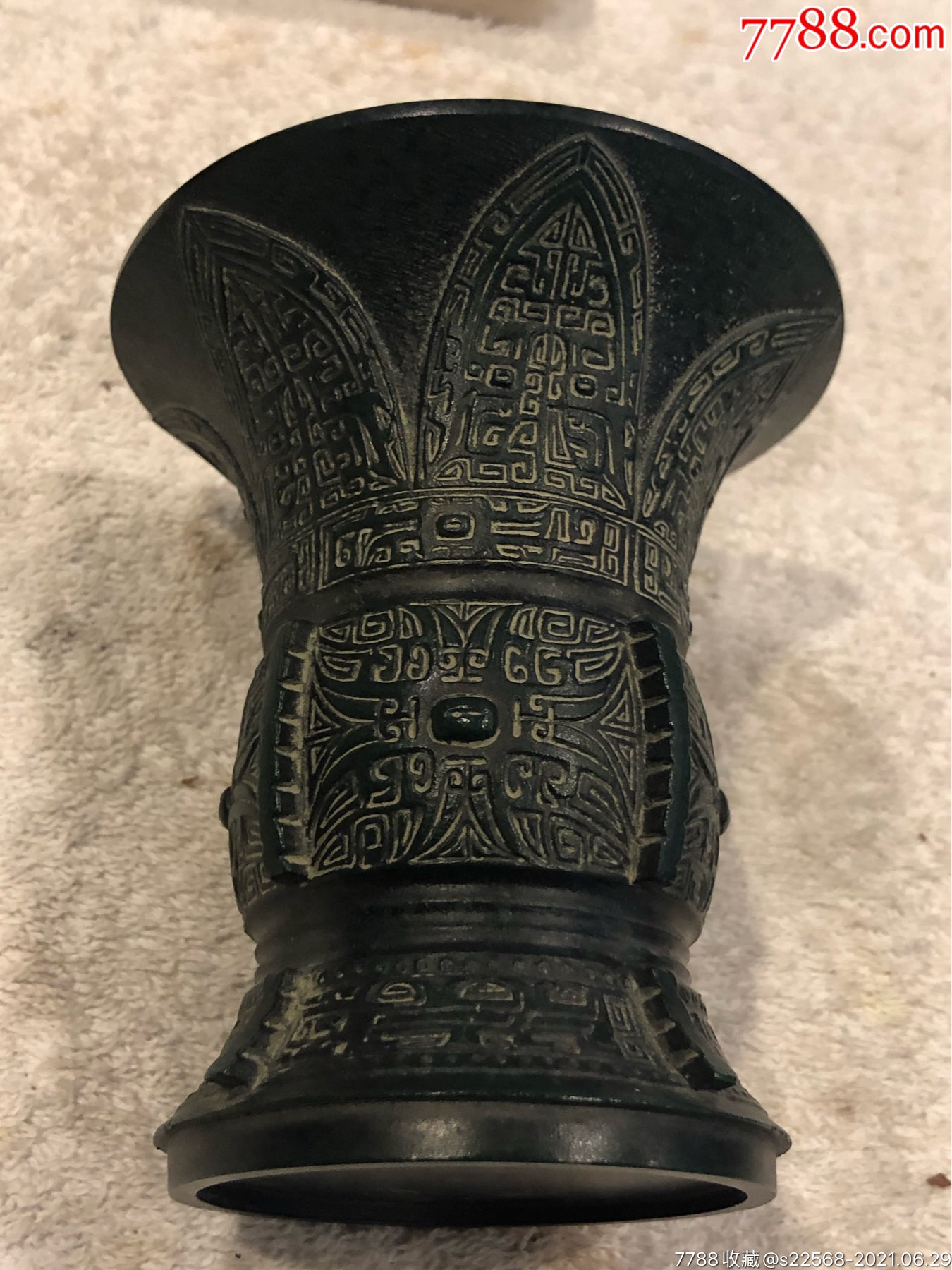 日本早期铜花觚