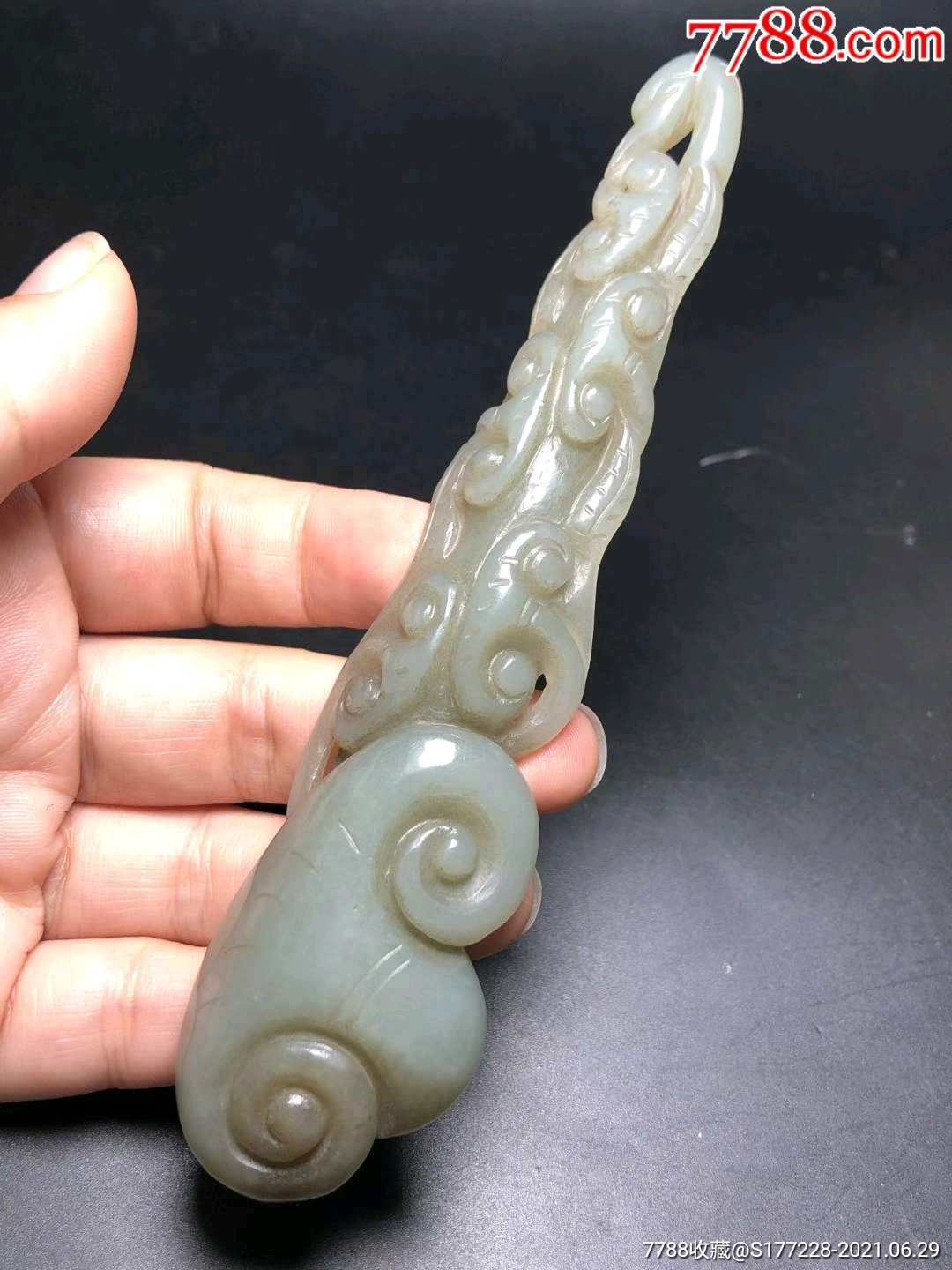 清代和田玉人生如意鹤纹手把挂件