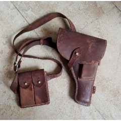 老枪套,牛皮枪套,一套退役手枪套(se81139488)_7788收藏__收藏热线