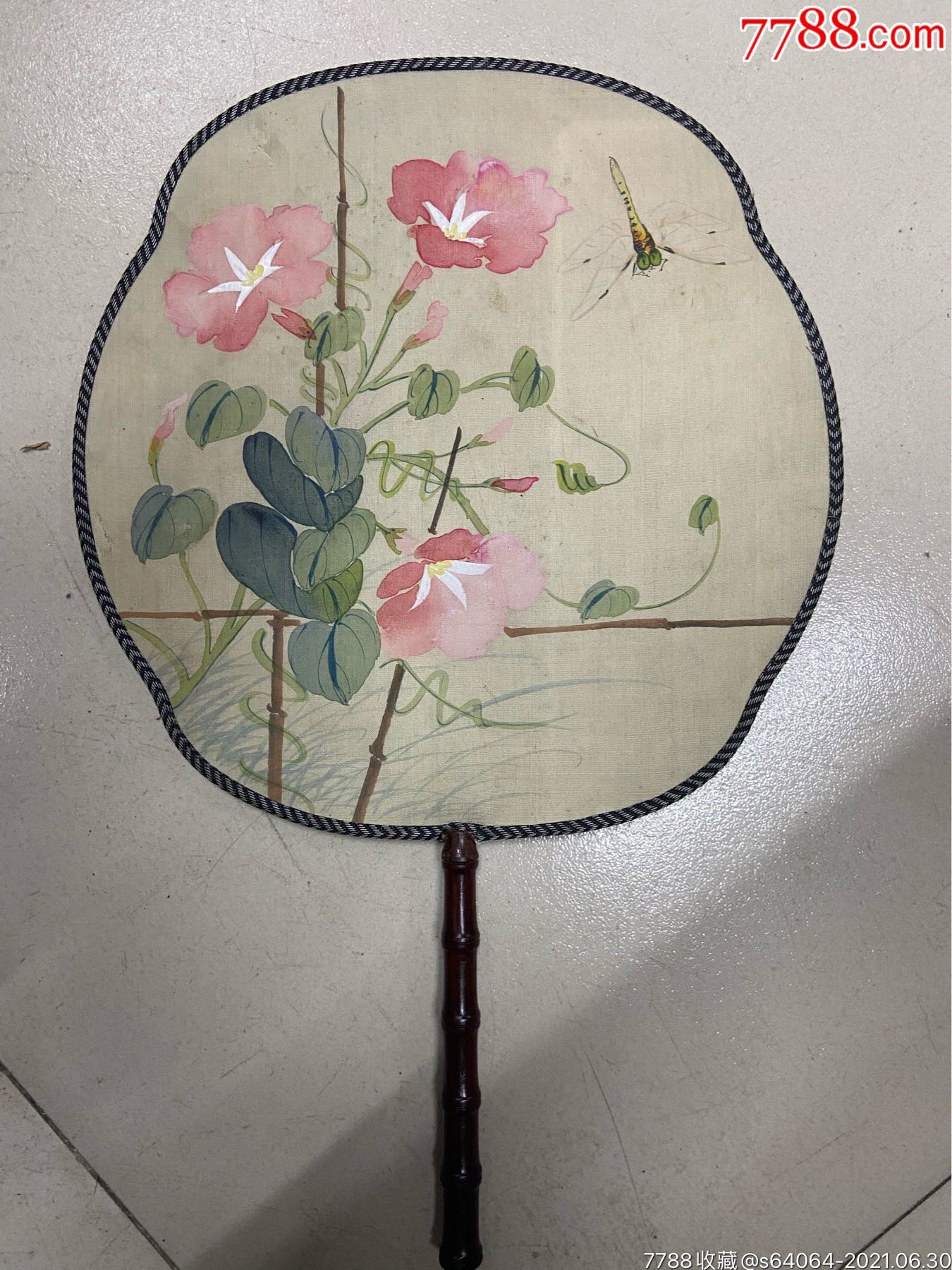 清末绢本仕女牵牛花团扇