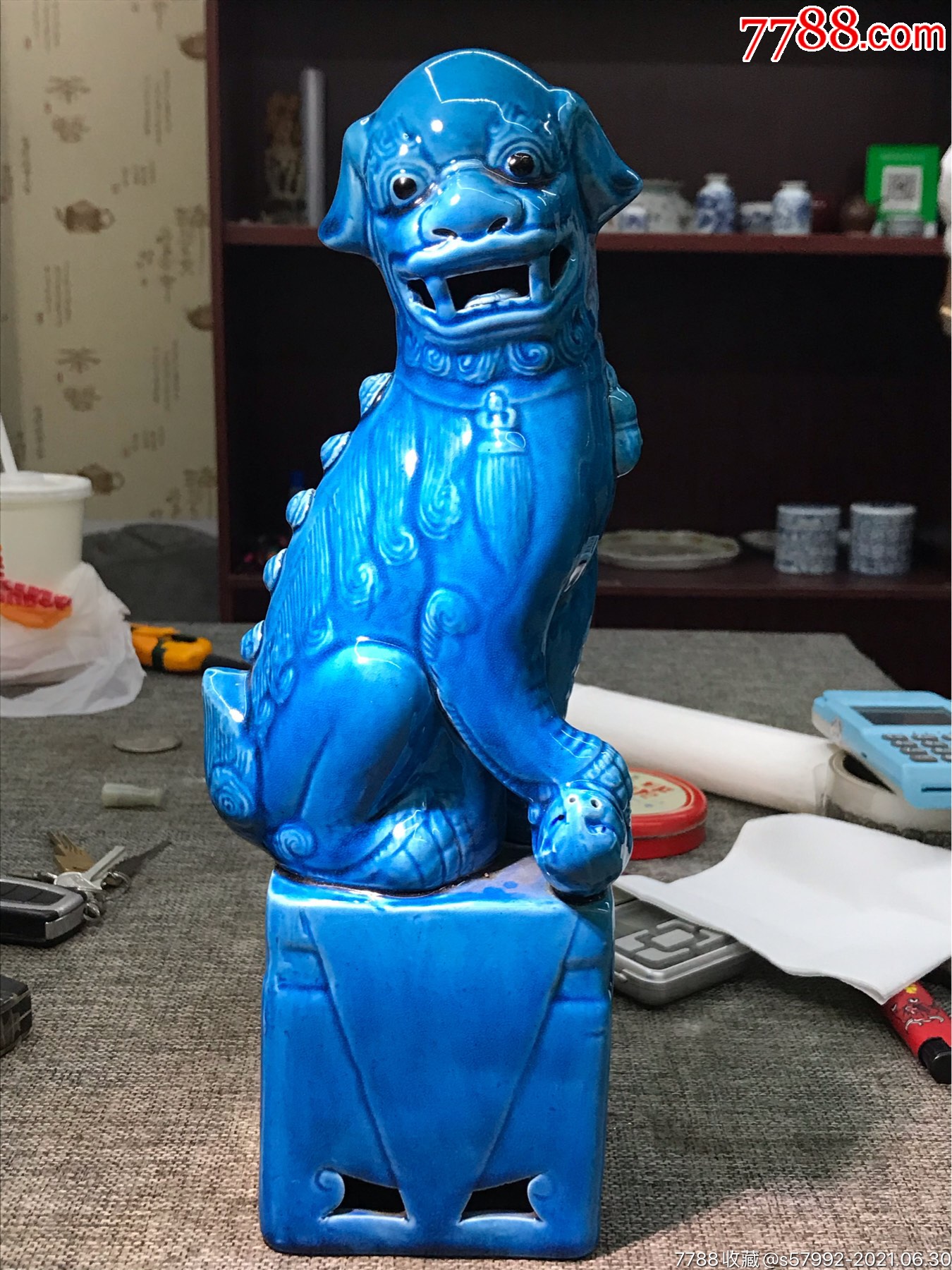 民国孔雀蓝狮子摆件_蓝釉瓷_第1张_7788瓷器