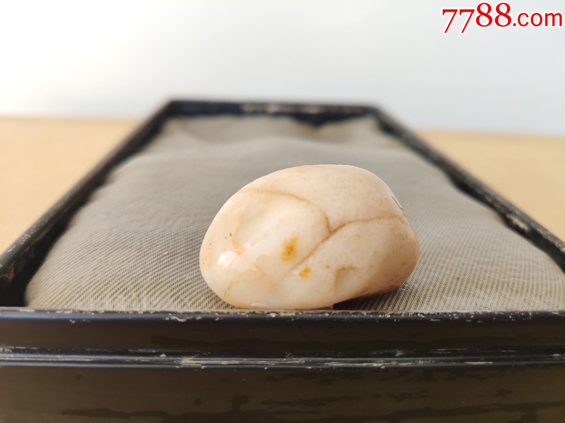 新进洛阳河洛玉原石2549手把件(自然包浆,色彩纯净)