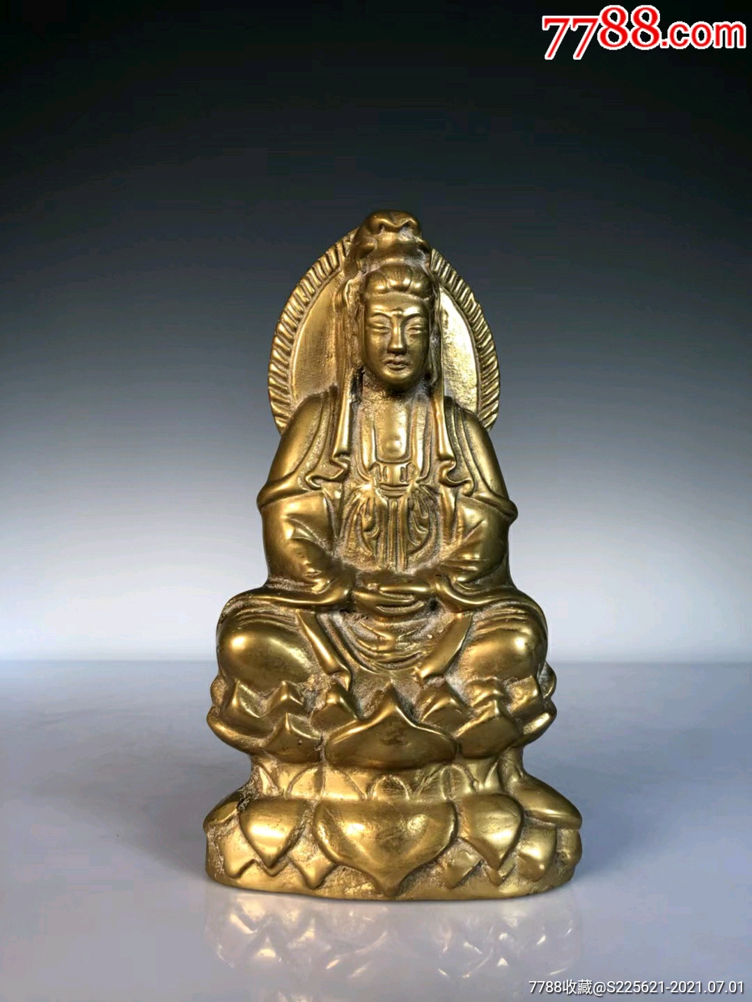 民国铜铸观音坐像