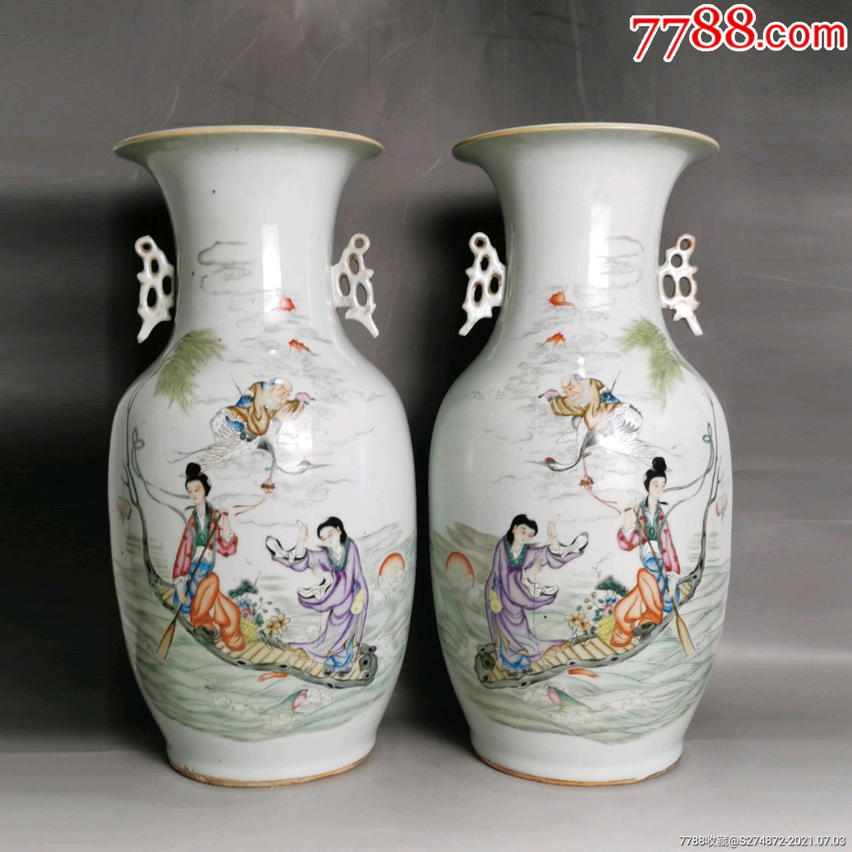 民国名家毛子荣作粉彩人物瓶一对