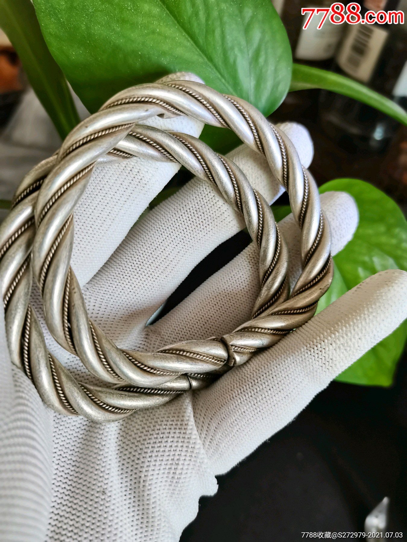 雪花白银绞丝手镯一对