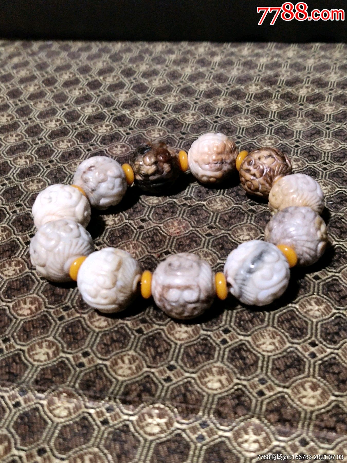 云雷纹手串_硅化木/木化石_第1张_7788钟表收藏