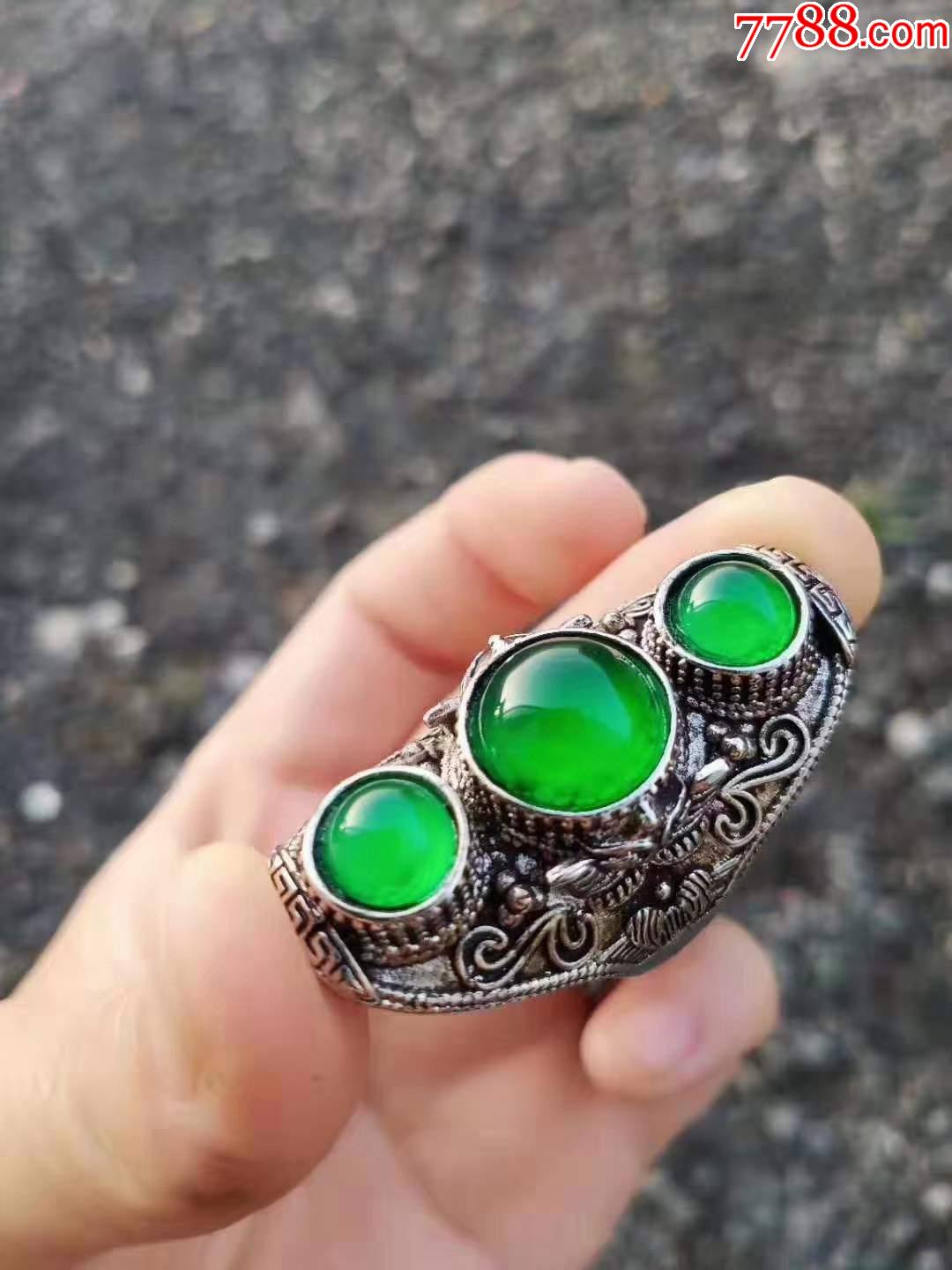 乾隆年制景泰蓝银镶翡翠戒指128141;,天然冰种翡翠,纯手工雕刻,一个的