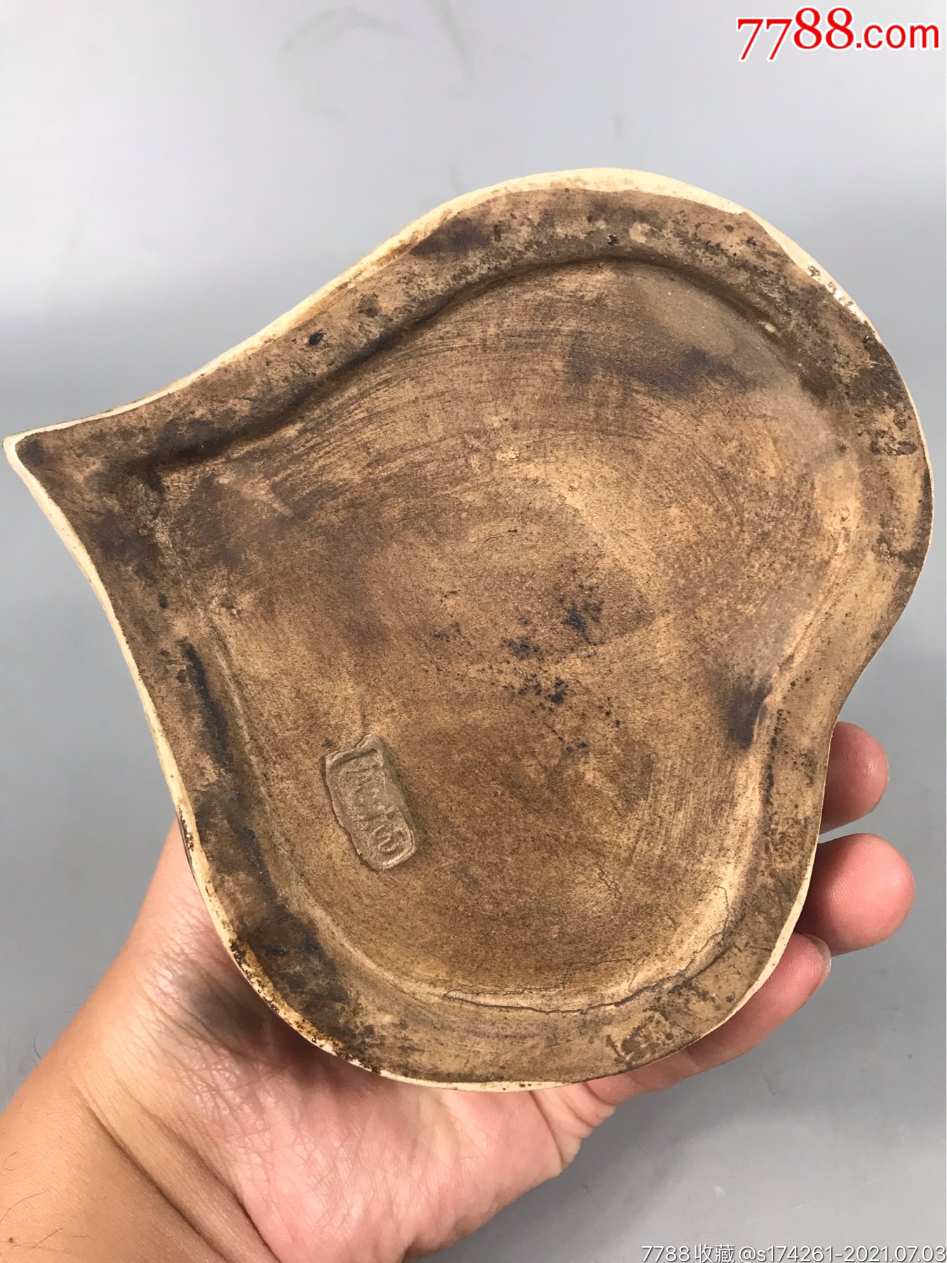 石湾窑狮子滚绣球寿桃笔洗_第8张_7788陶瓷