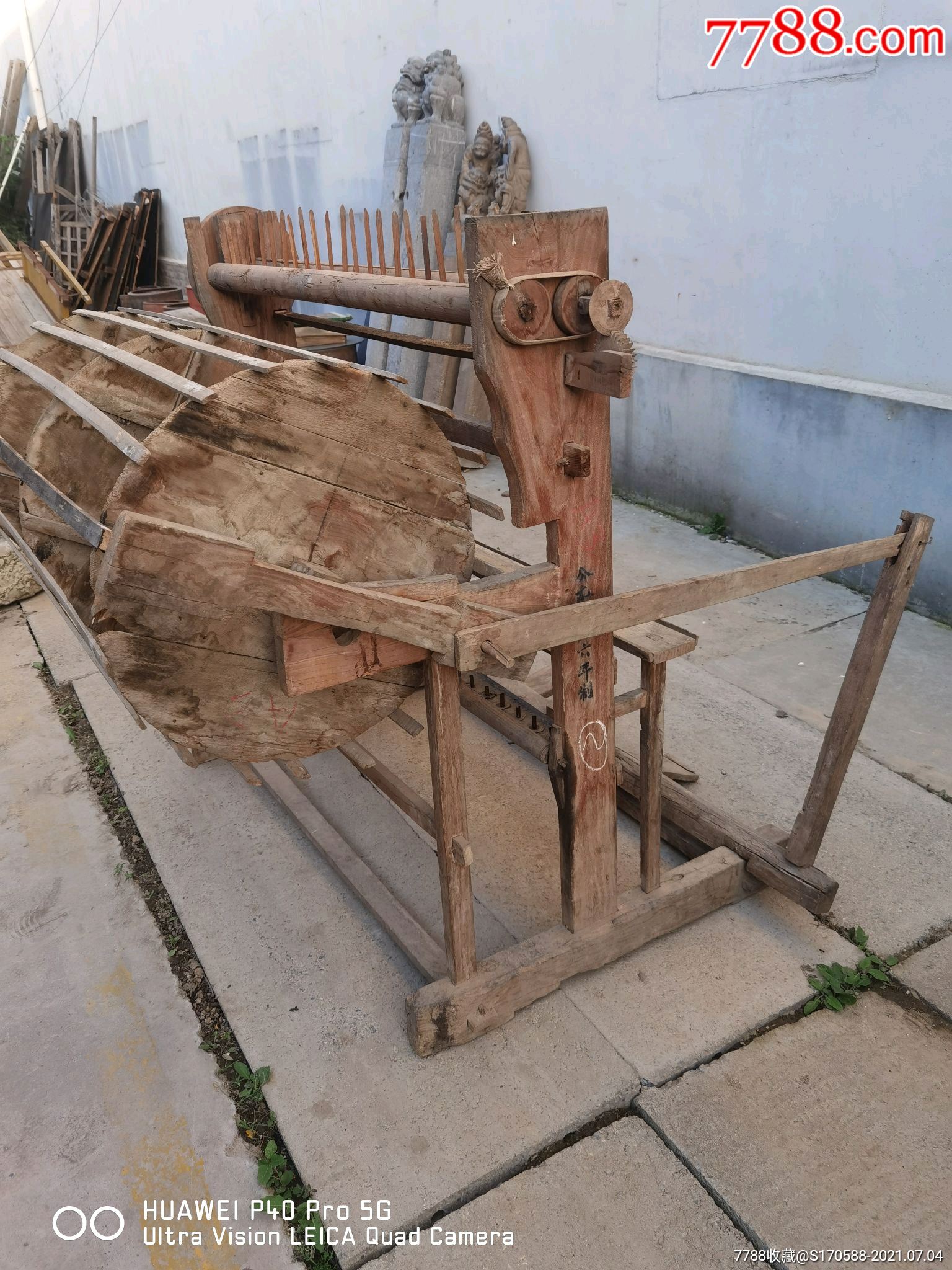 解放前纺棉线用的老纺车榆木全品保存完整能用是民俗博物馆收藏佳品