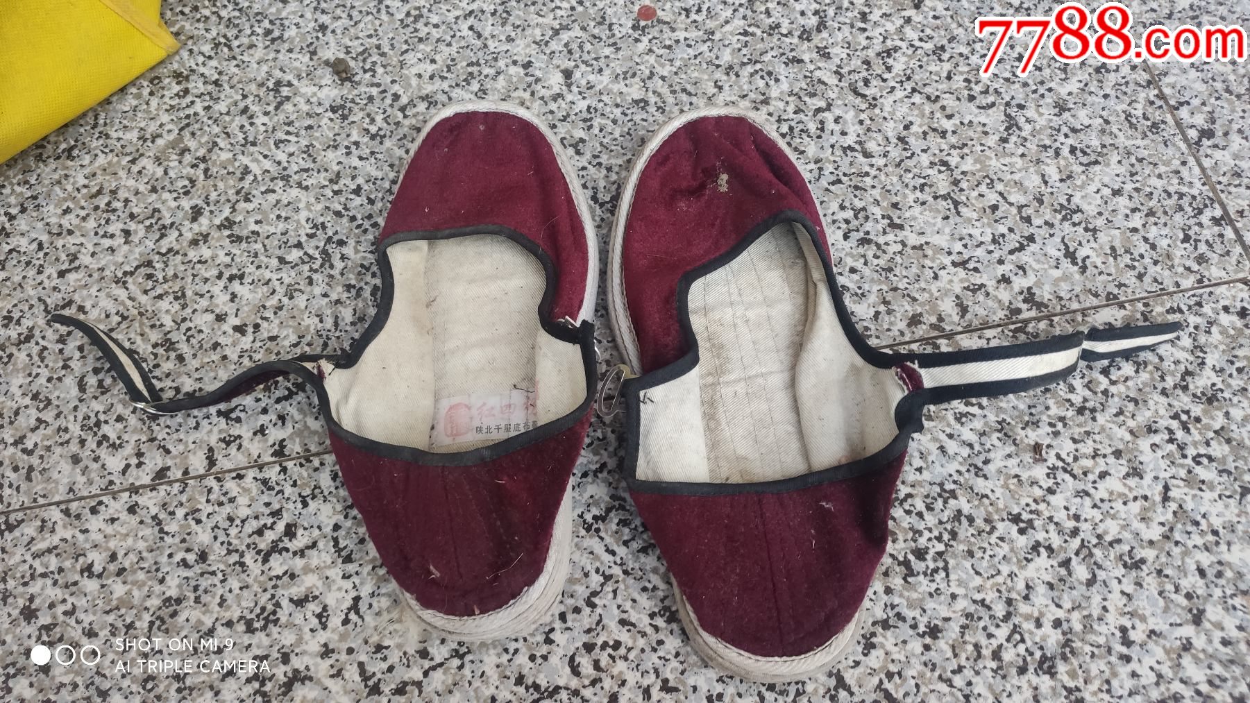 女鞋靴;旧鞋女士一带鞋机制底黑红酱色绒面24厘米38码