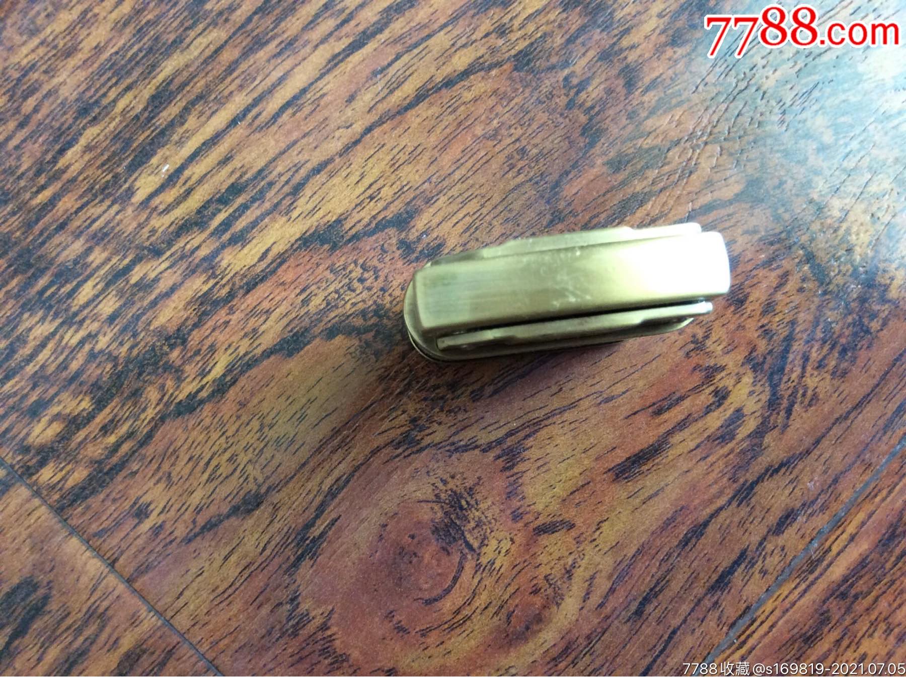 收藏品玉溪打火机