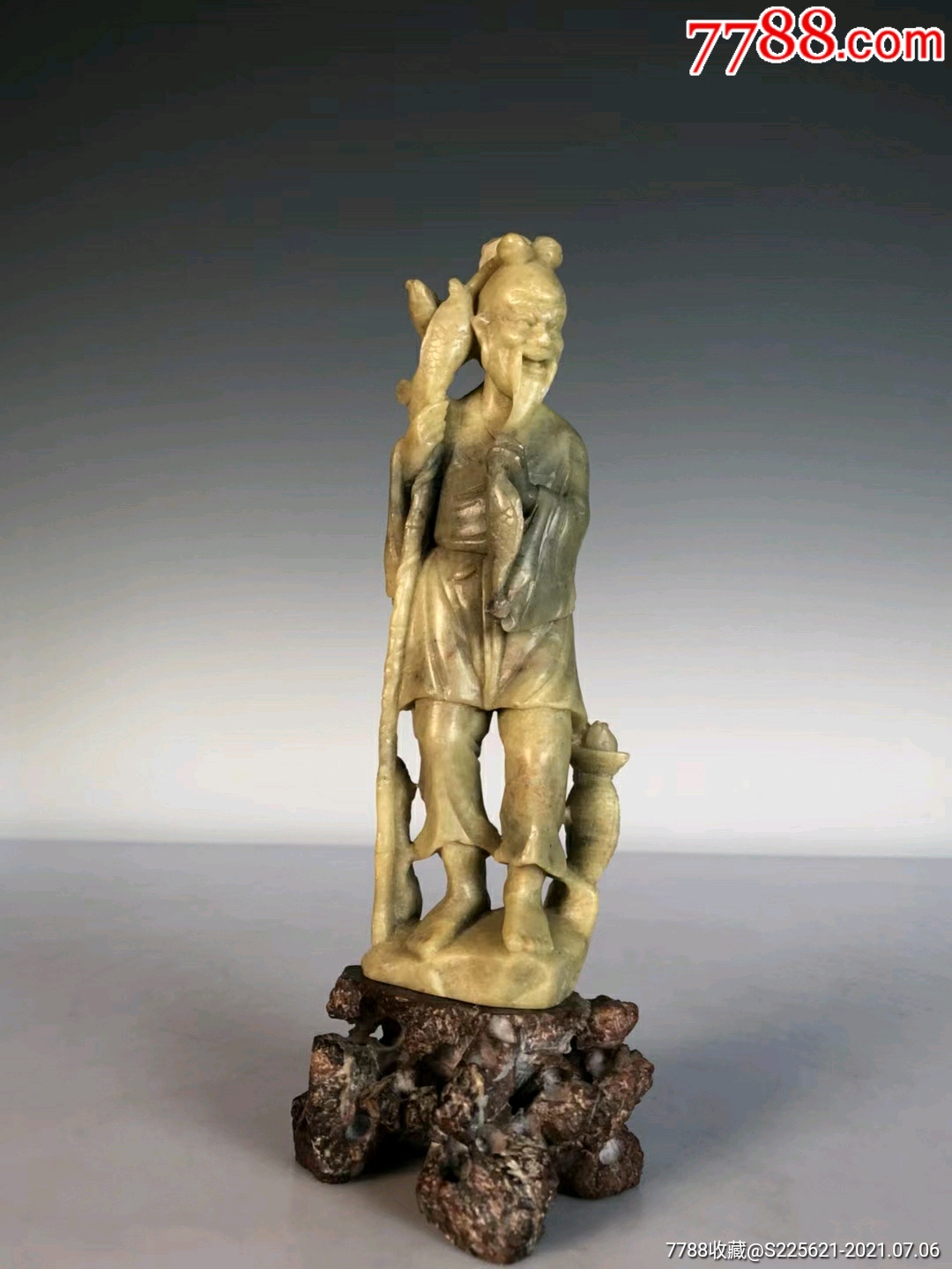 解放初期青田石雕渔翁得利