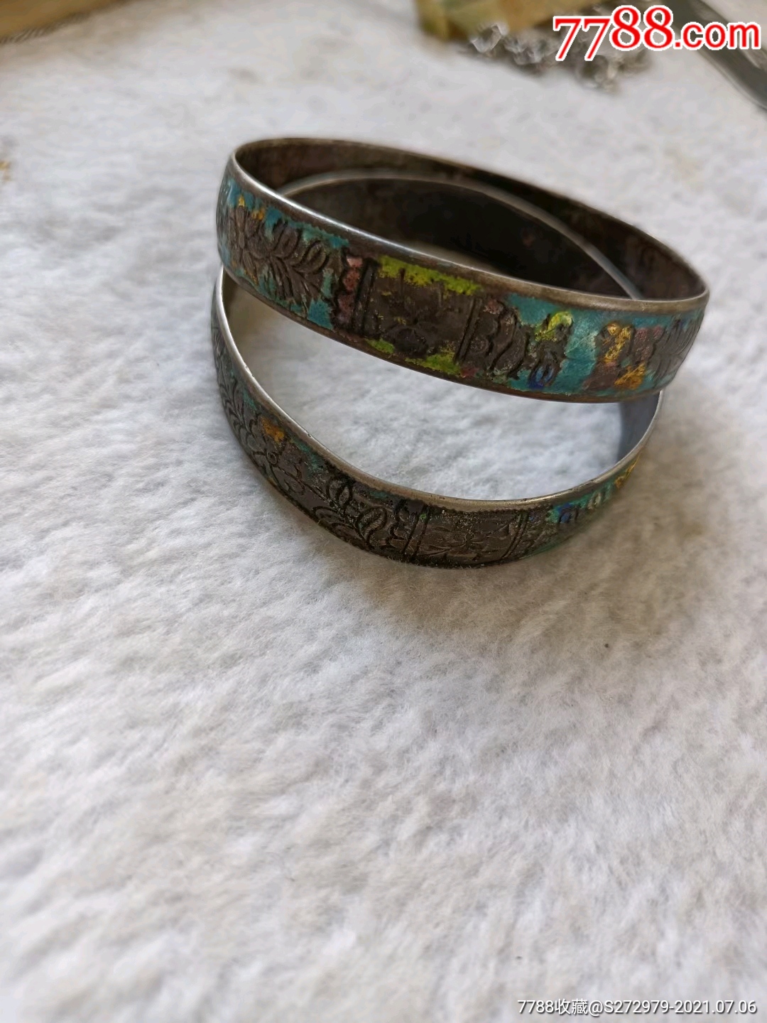 清代银烤蓝镯子一对