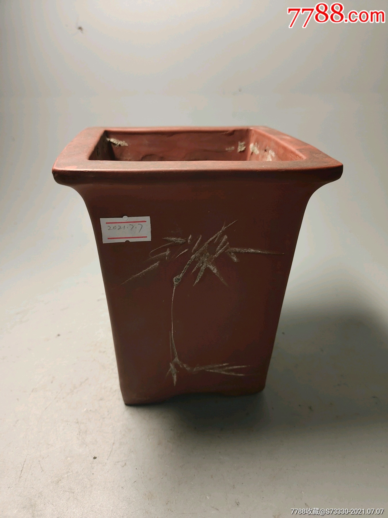 80年代左右紫砂一厂手刻紫砂千筒花盆
