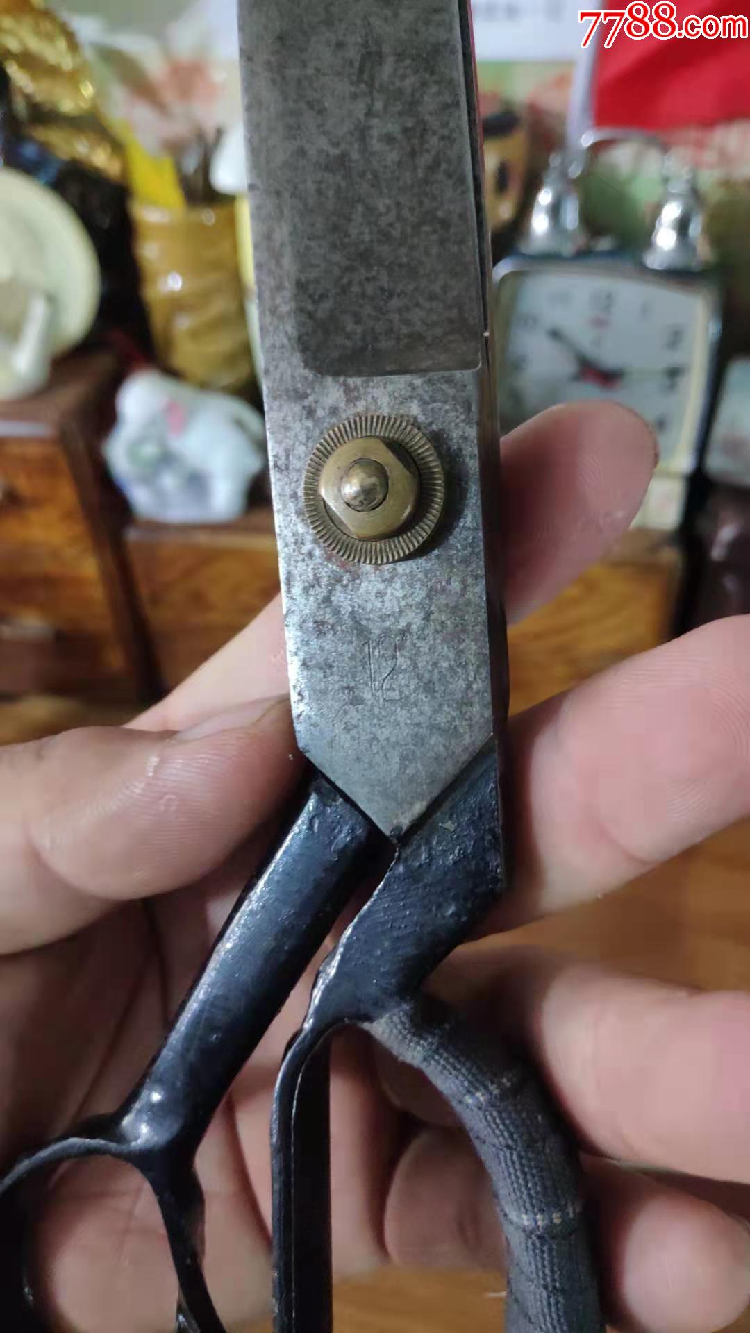 上世纪70-80年代鱼牌裁缝老式超大号剪刀民俗怀旧老工具.