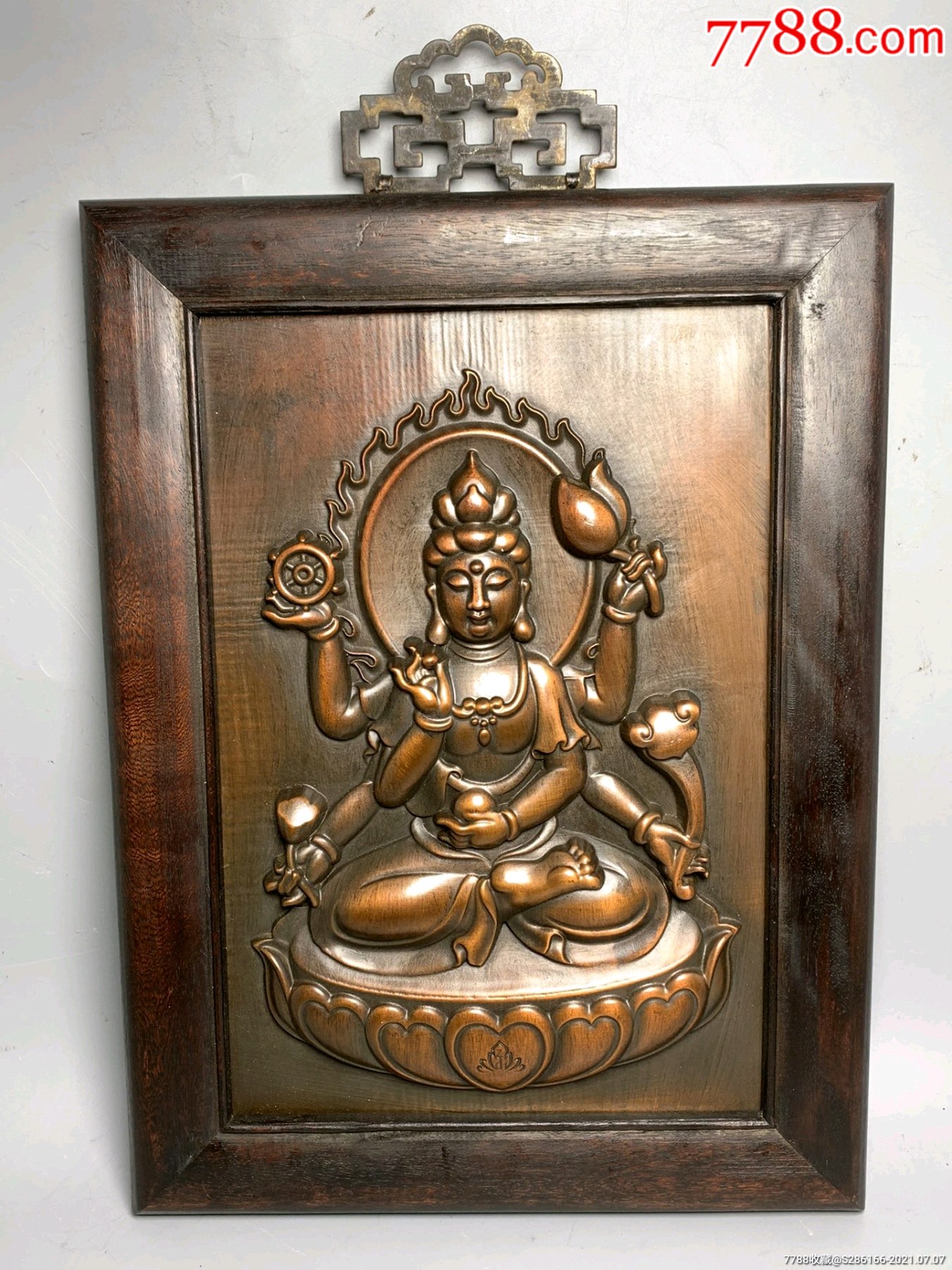 木框镶紫铜精工高浮雕唐卡六臂观音佛像.不议价