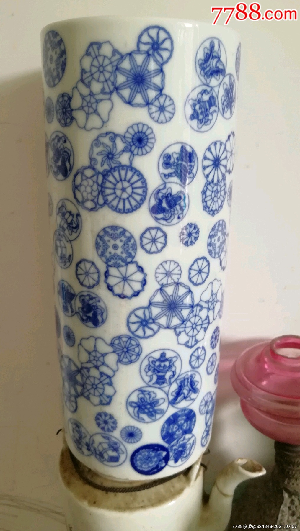 青花瓷,八宝图帽筒一只