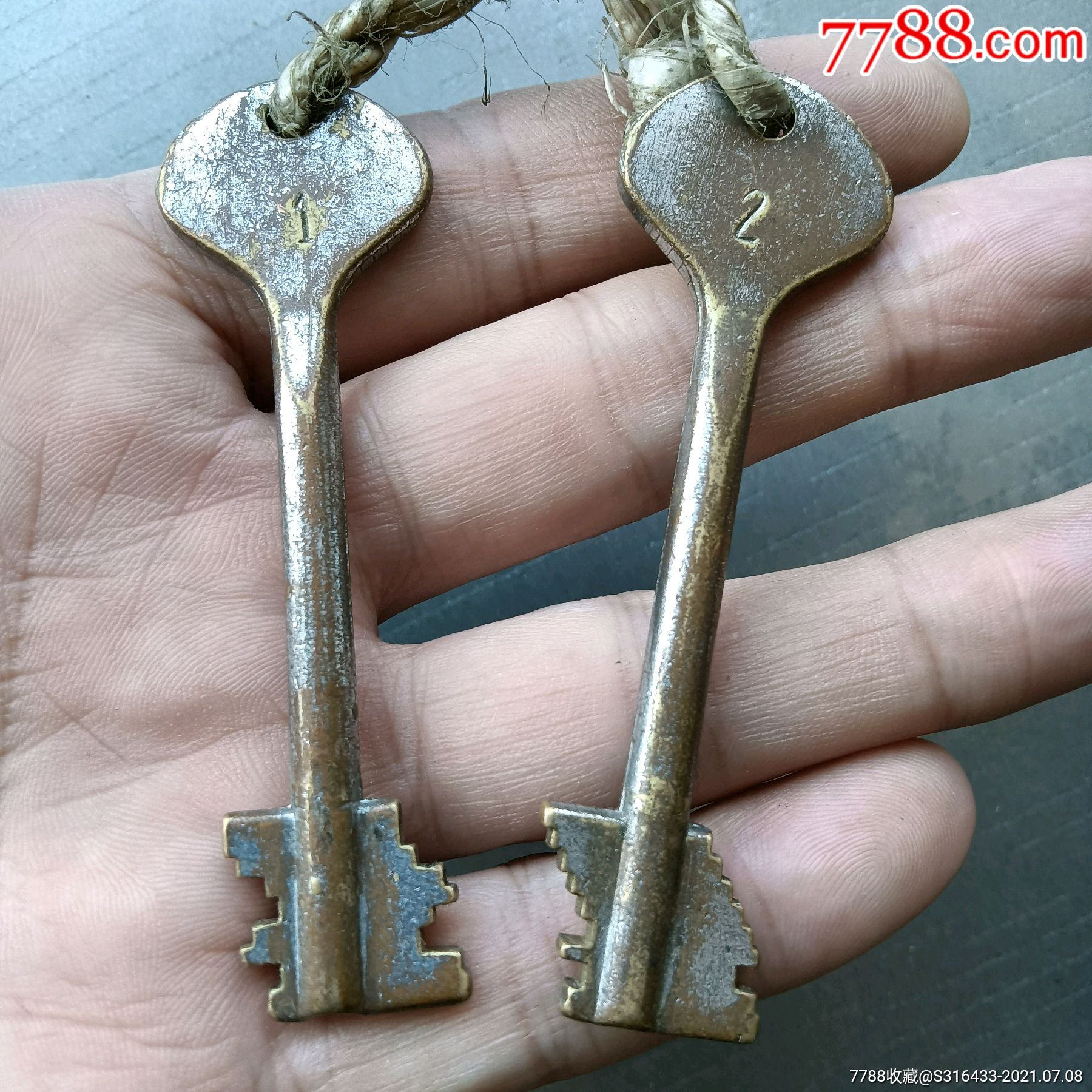 民国金库门钥匙一对_铜锁/铜钥匙_第4张_7788铜器收藏