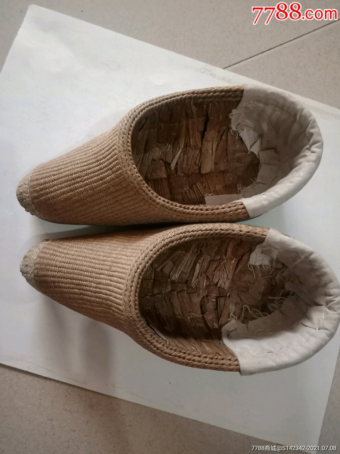 清代小脚草鞋一对