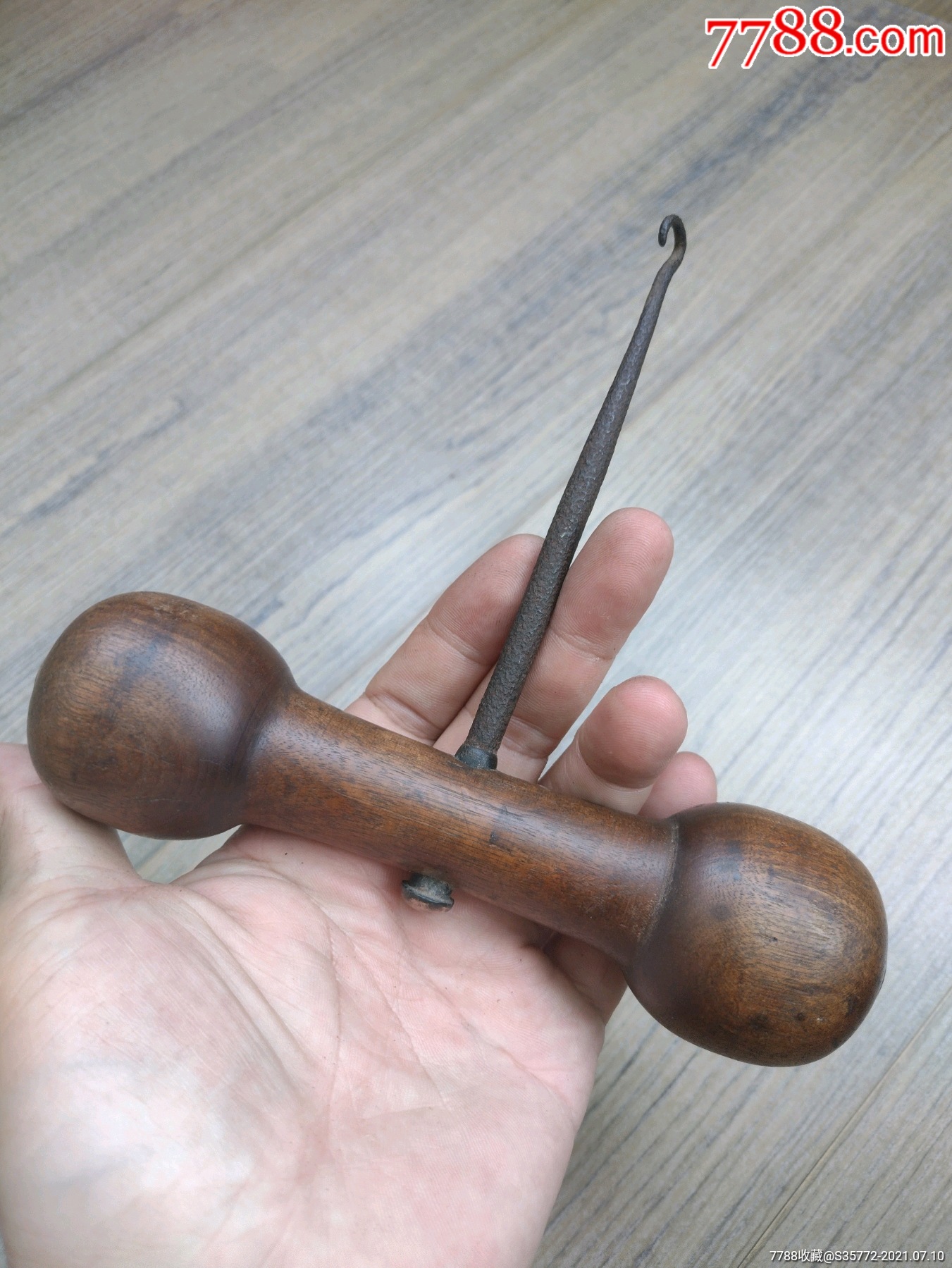 民俗收藏小精品捻线用的没有见过这么精干的