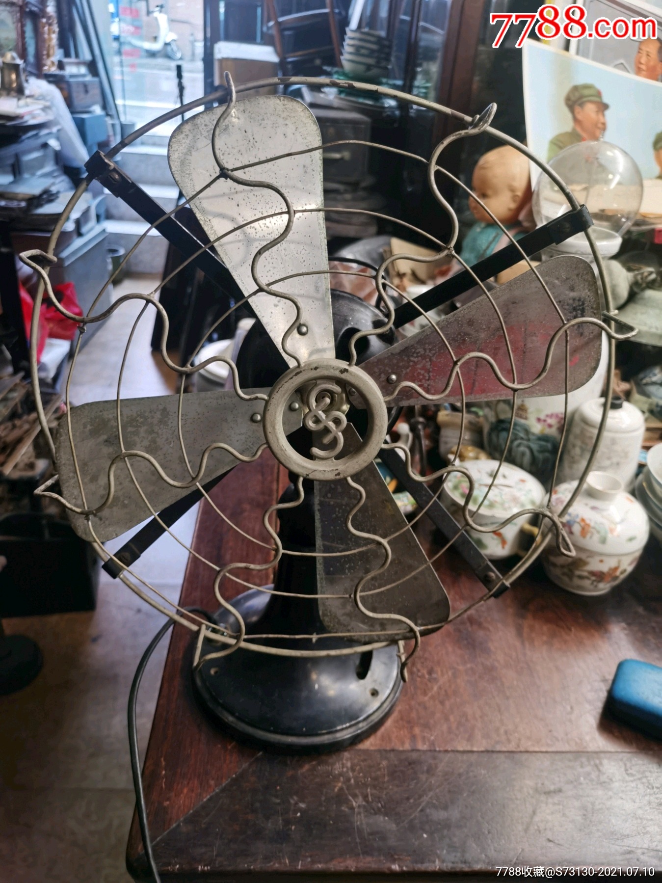 "商品>>>>￥2,0009品99民国电风扇￥2,6009品99老式电风扇