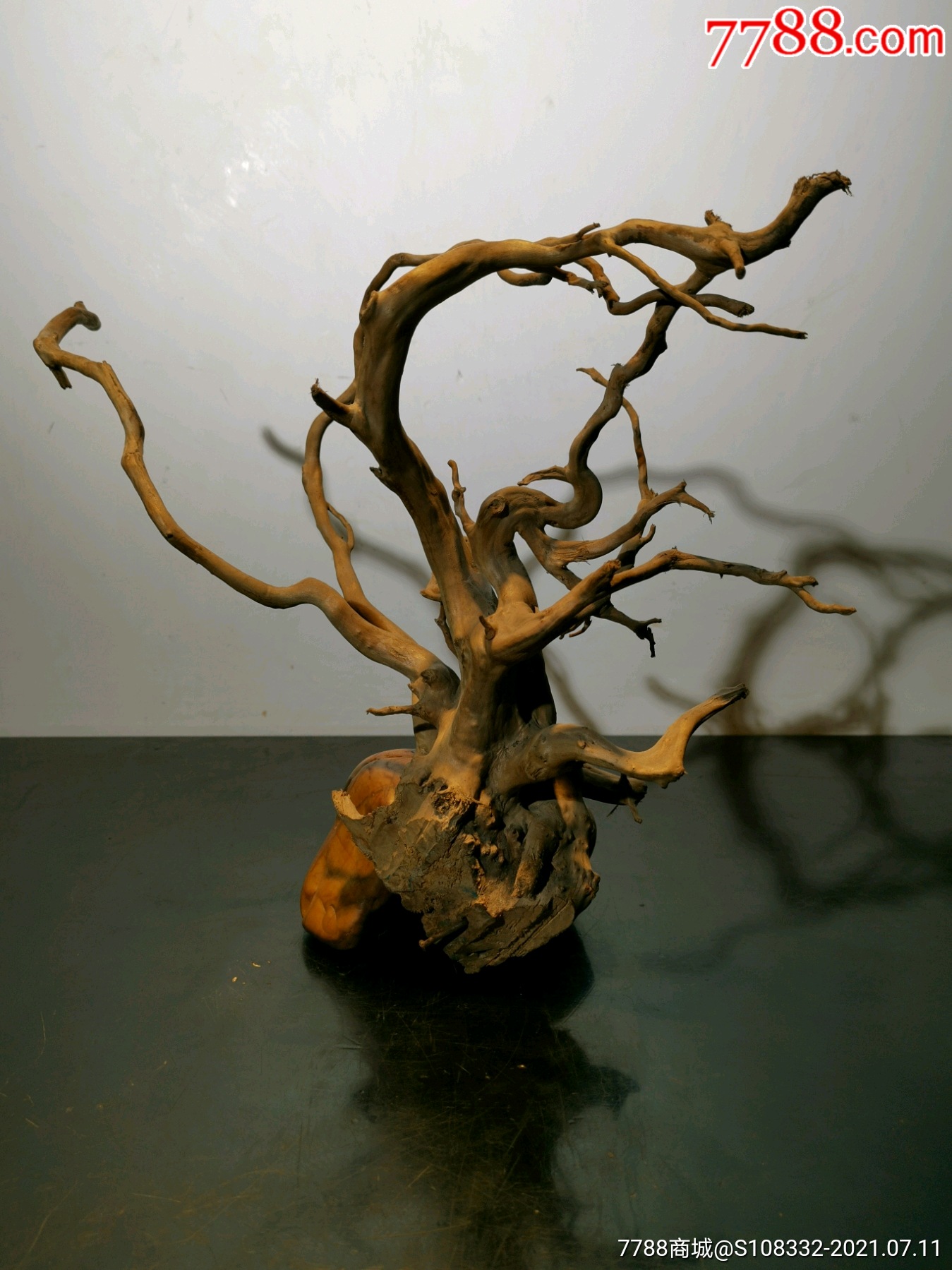 天然造型根雕摆件