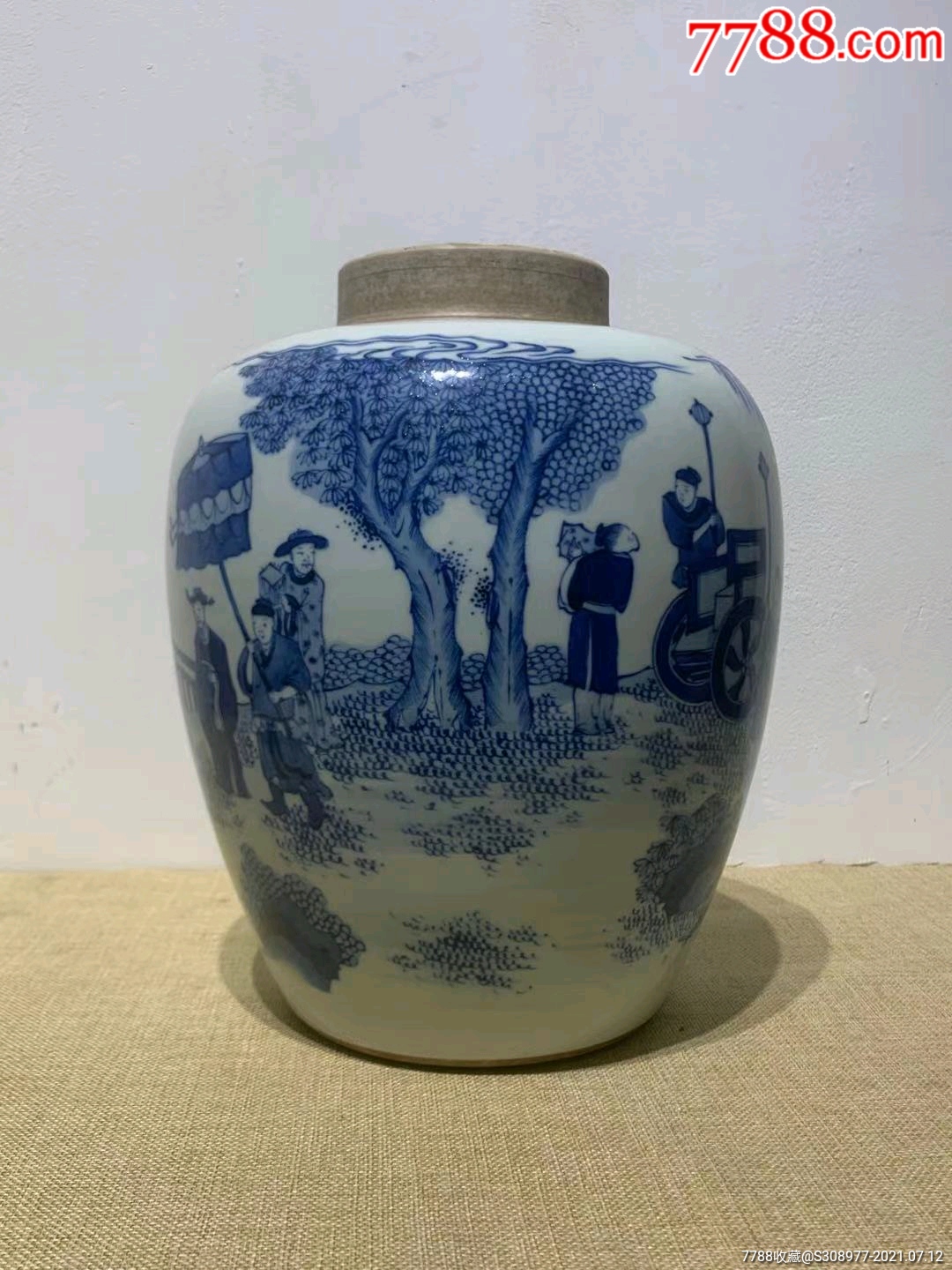 明代青花人物大罐