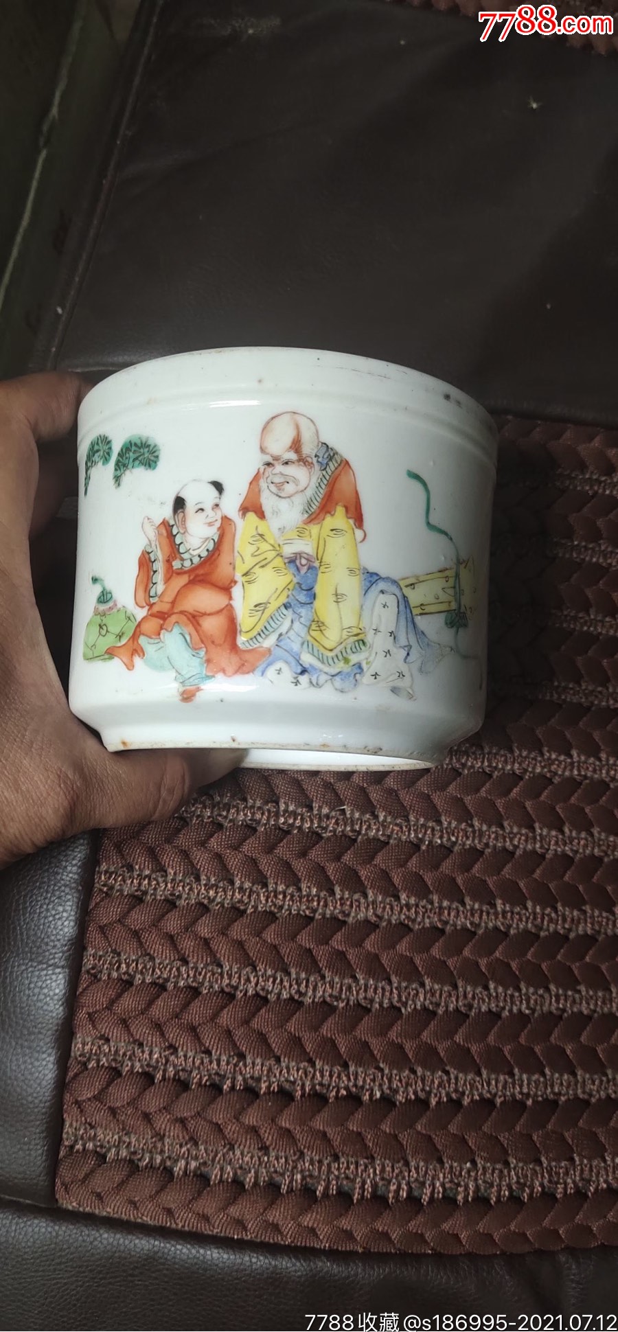 民国粉彩人物香炉