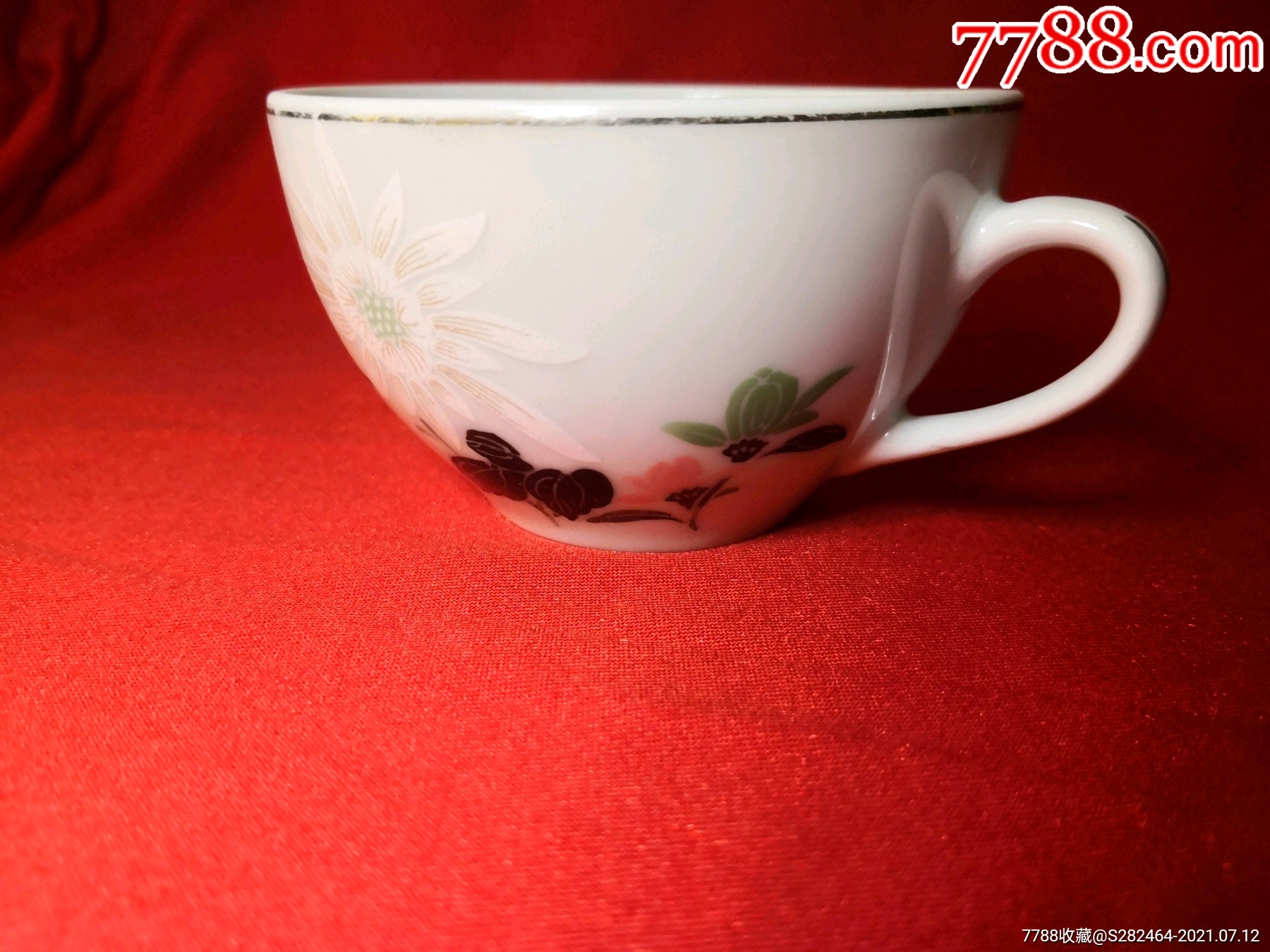 80年代醴陵群力棕双凤釉下五彩手绘菊花茶杯1个