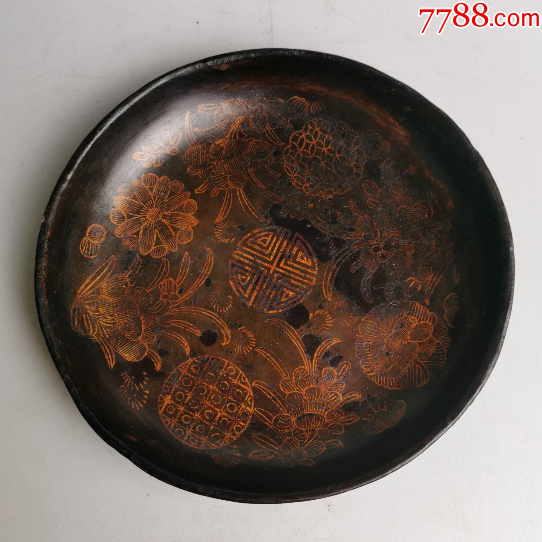 清代大漆描金花卉托盘圆茶盘