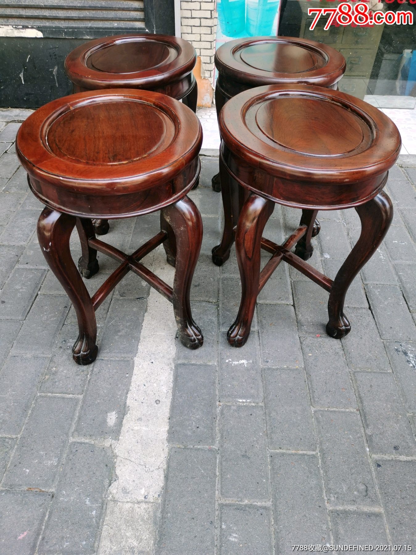 民国圆凳子