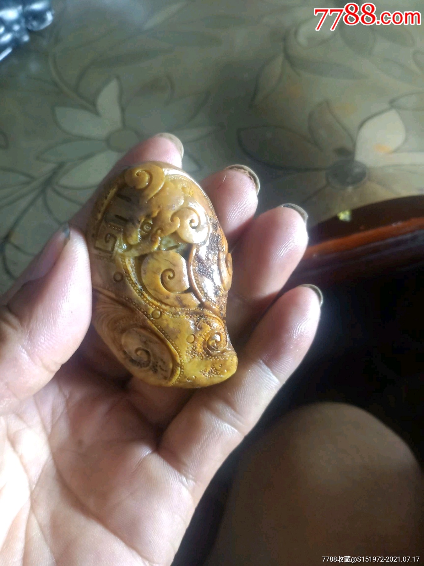 新疆和田玉籽料锦灰堆