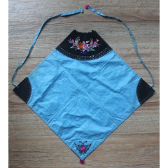 民国淡蓝素色绣花老肚兜蝶恋花胸兜锁边53*49厘米zz.