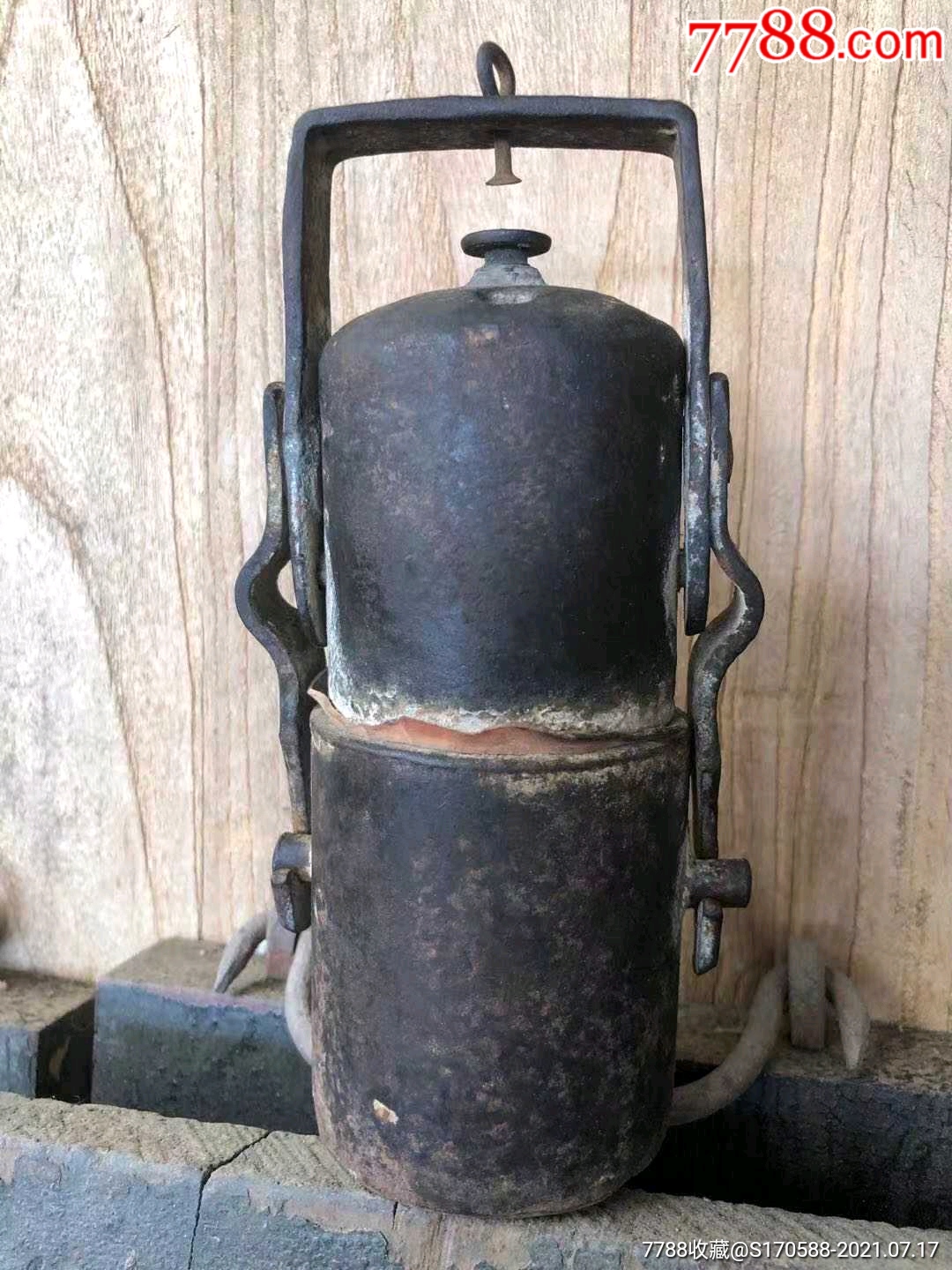 嘎石灯六七十年代全品相正常使用