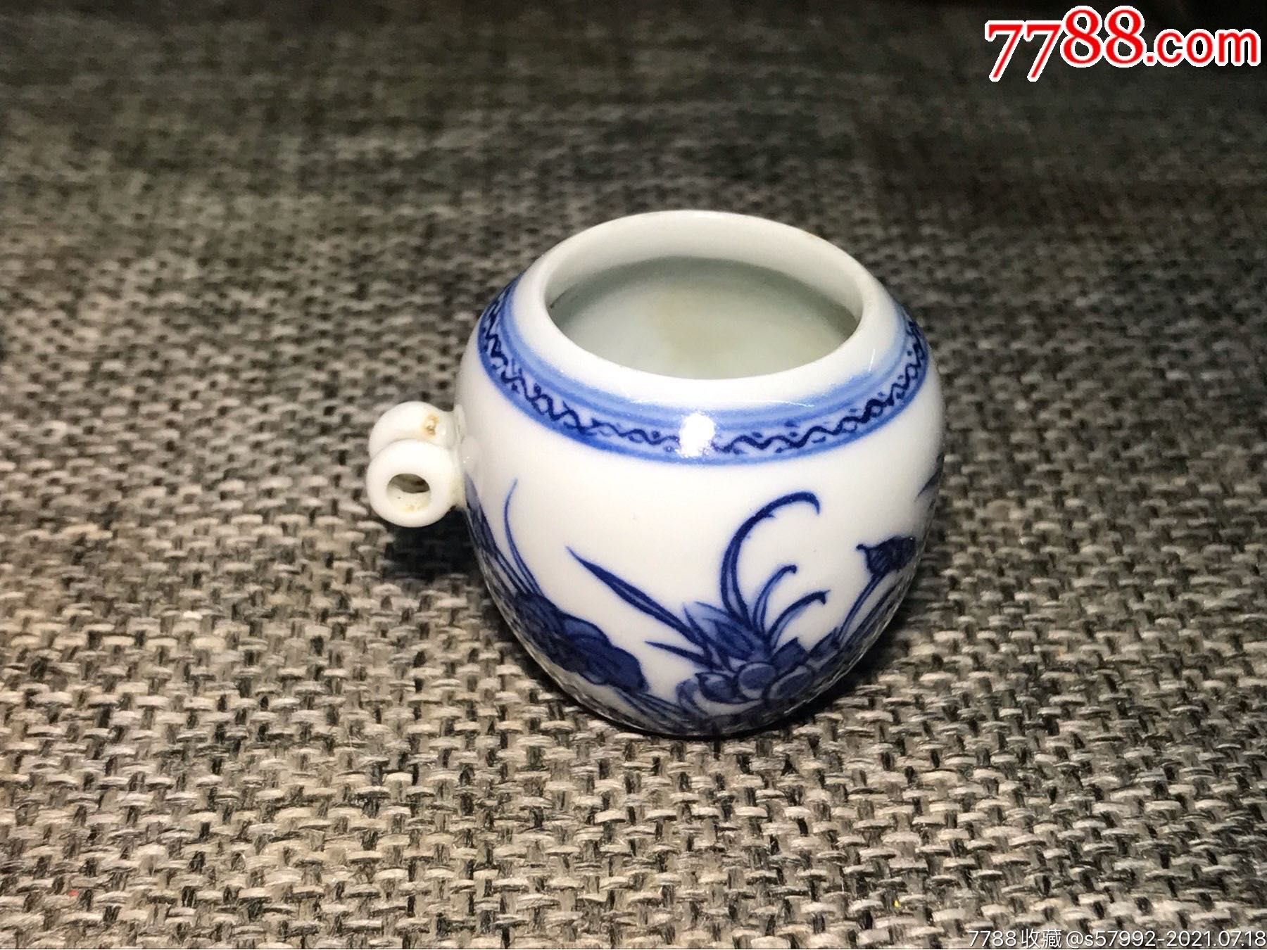 乾隆青花鸟食罐