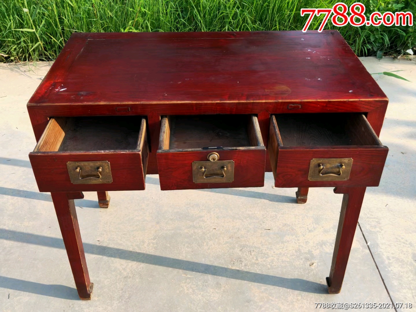 民国时期老书桌,全品,铜货齐全