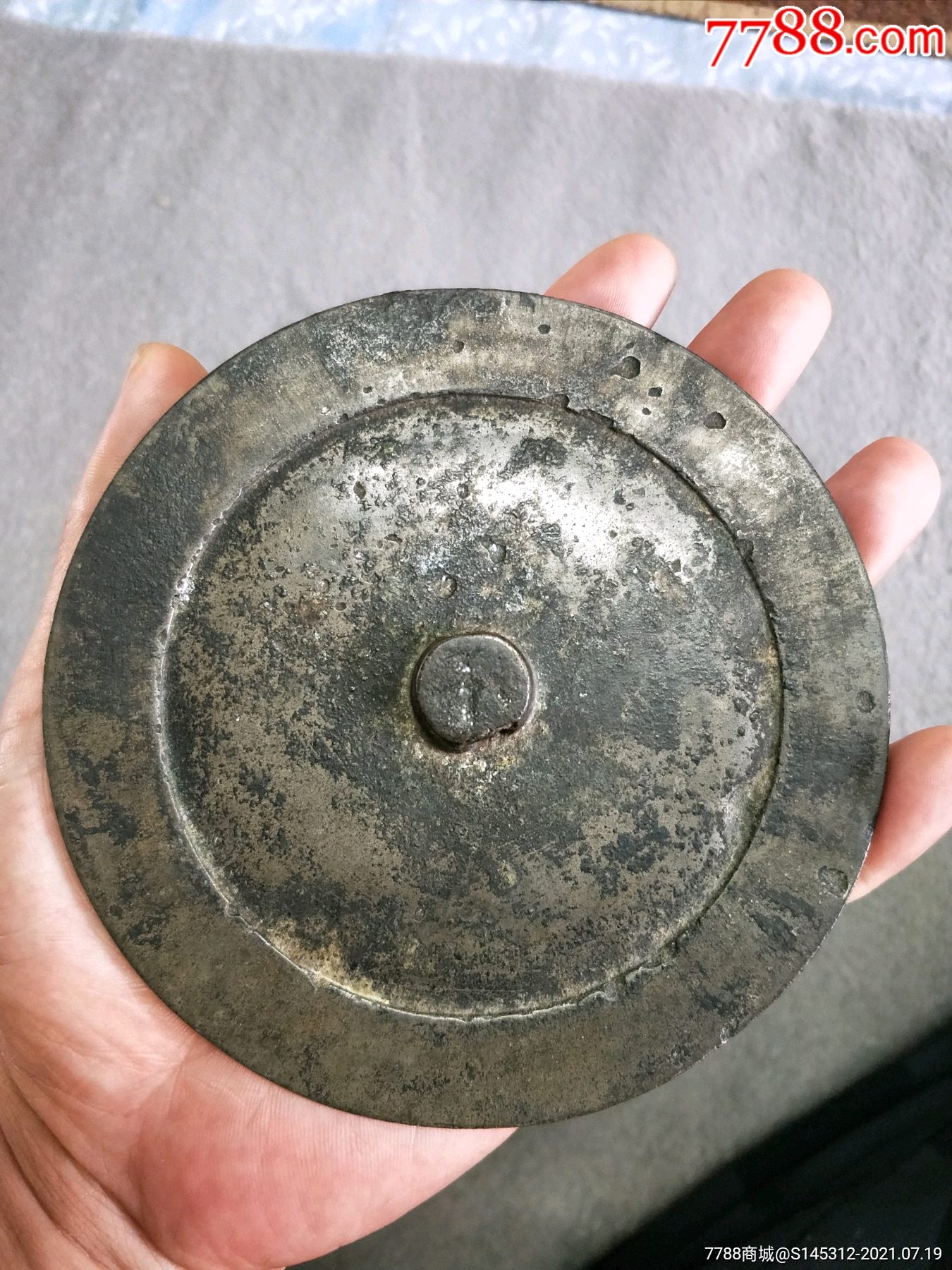 明代素镜_铜镜_第1张_7788铜器收藏