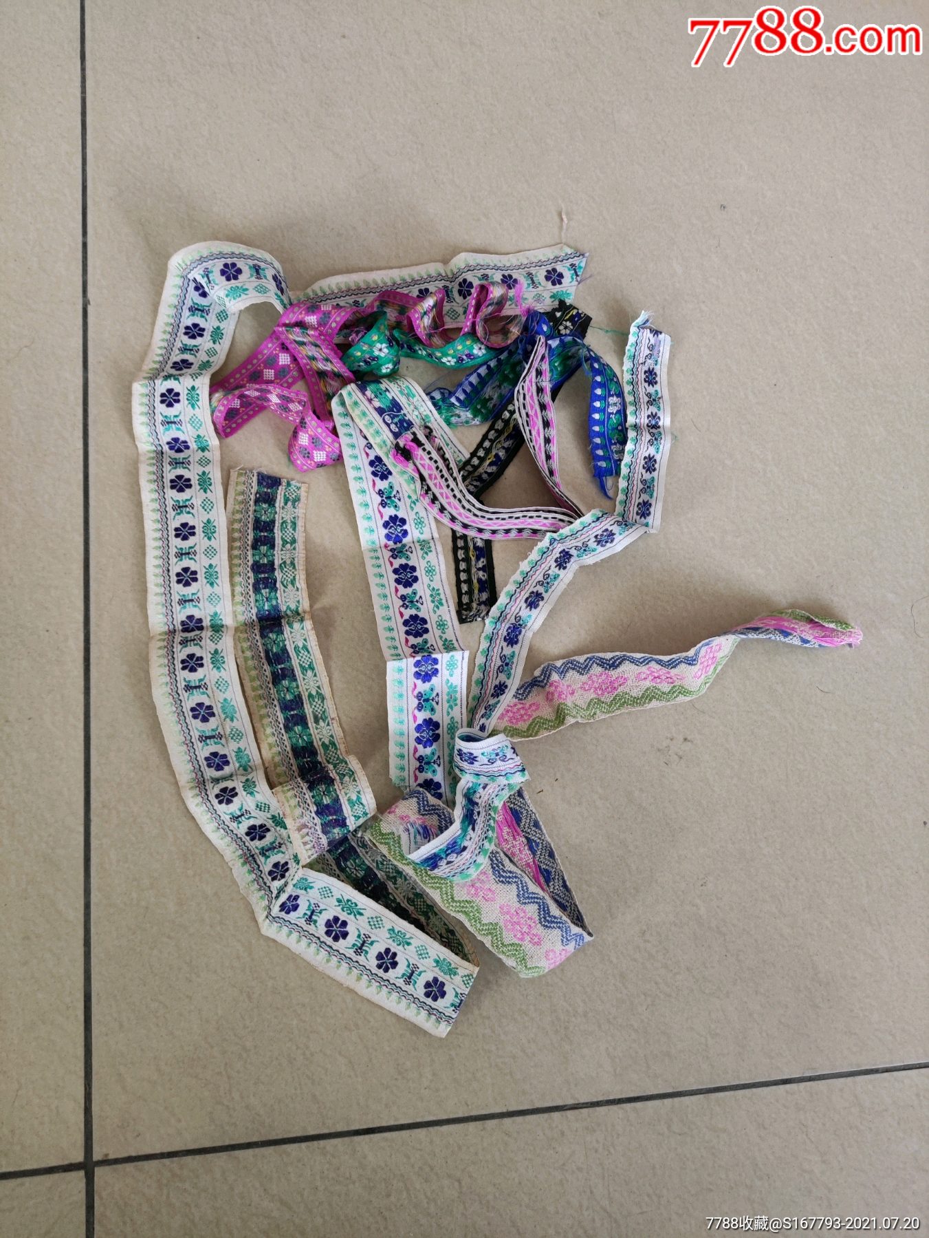 速出一组花边绦子