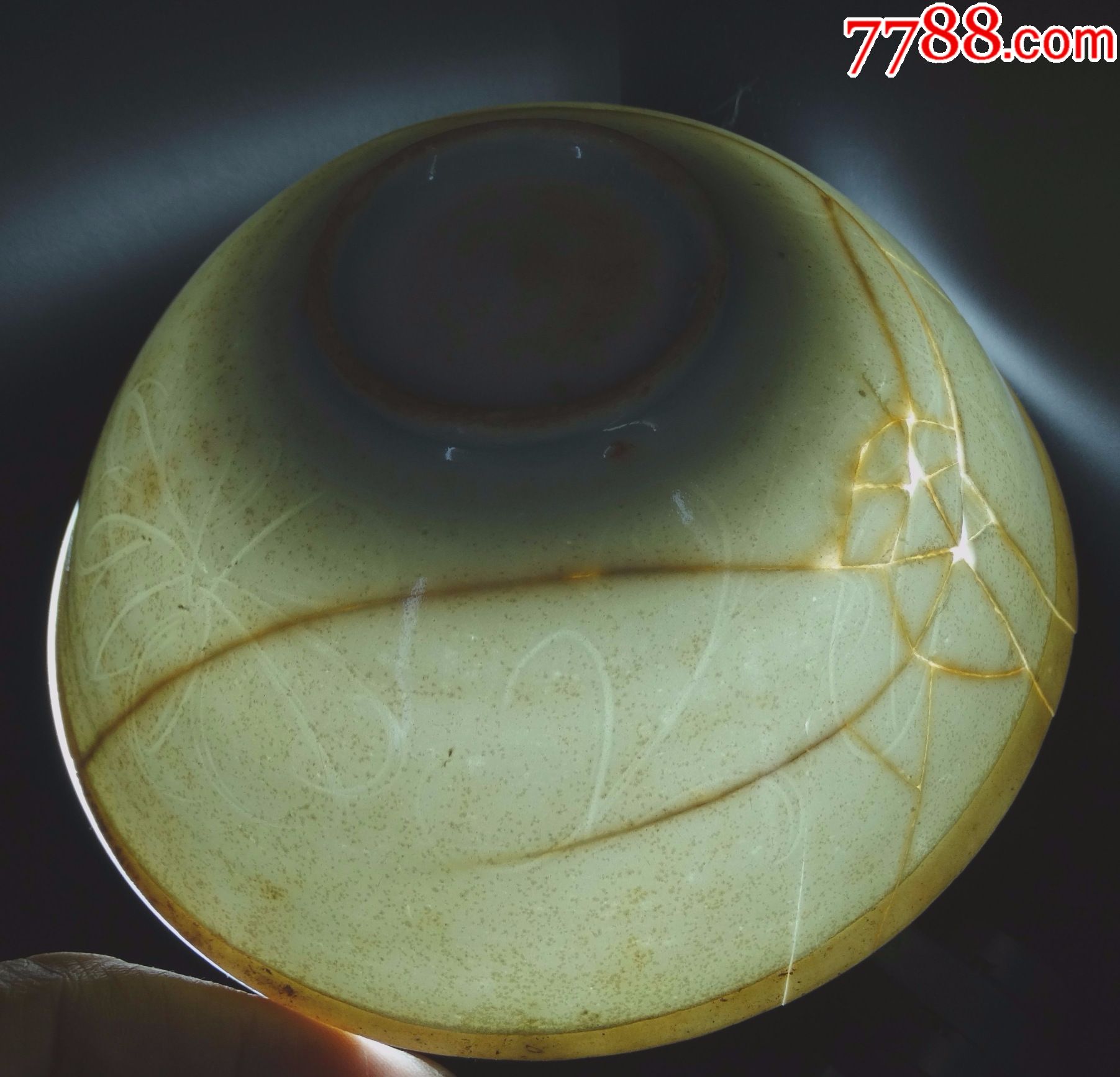 首页 零售 青白瓷/影青瓷 >> 103古玩古董高古老保老包真南宋刻花芒口