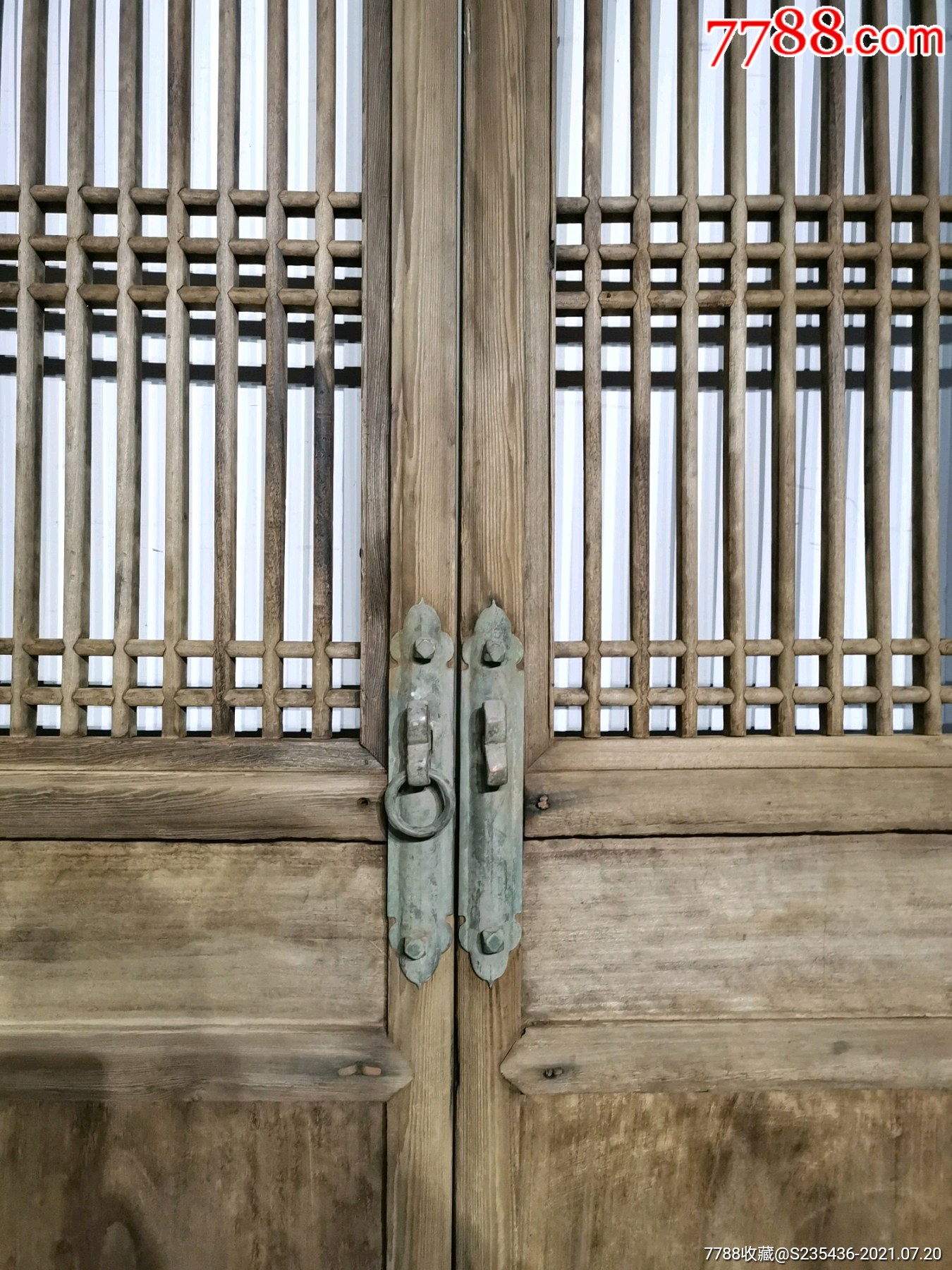 明代楠木山西格子门4片,保存完好,素雅优美!
