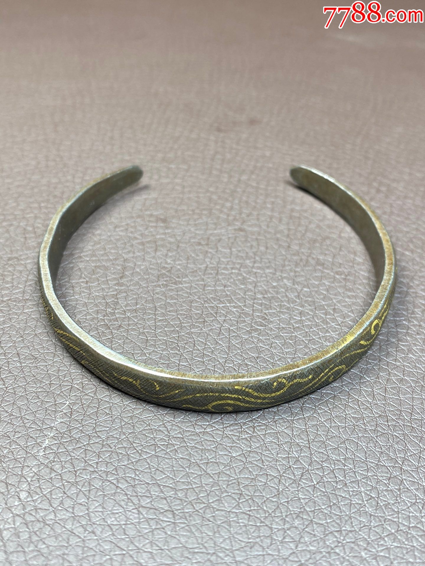 藏传铁翦金老手镯