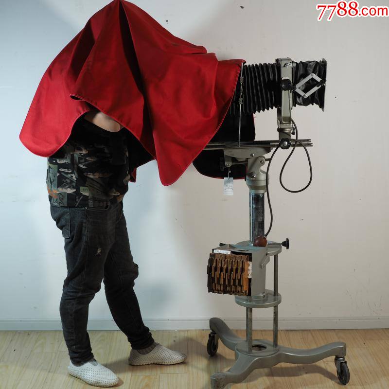 怀旧国产古董上世纪70年代海鸥大型室内落地式皮腔折叠相机照相馆