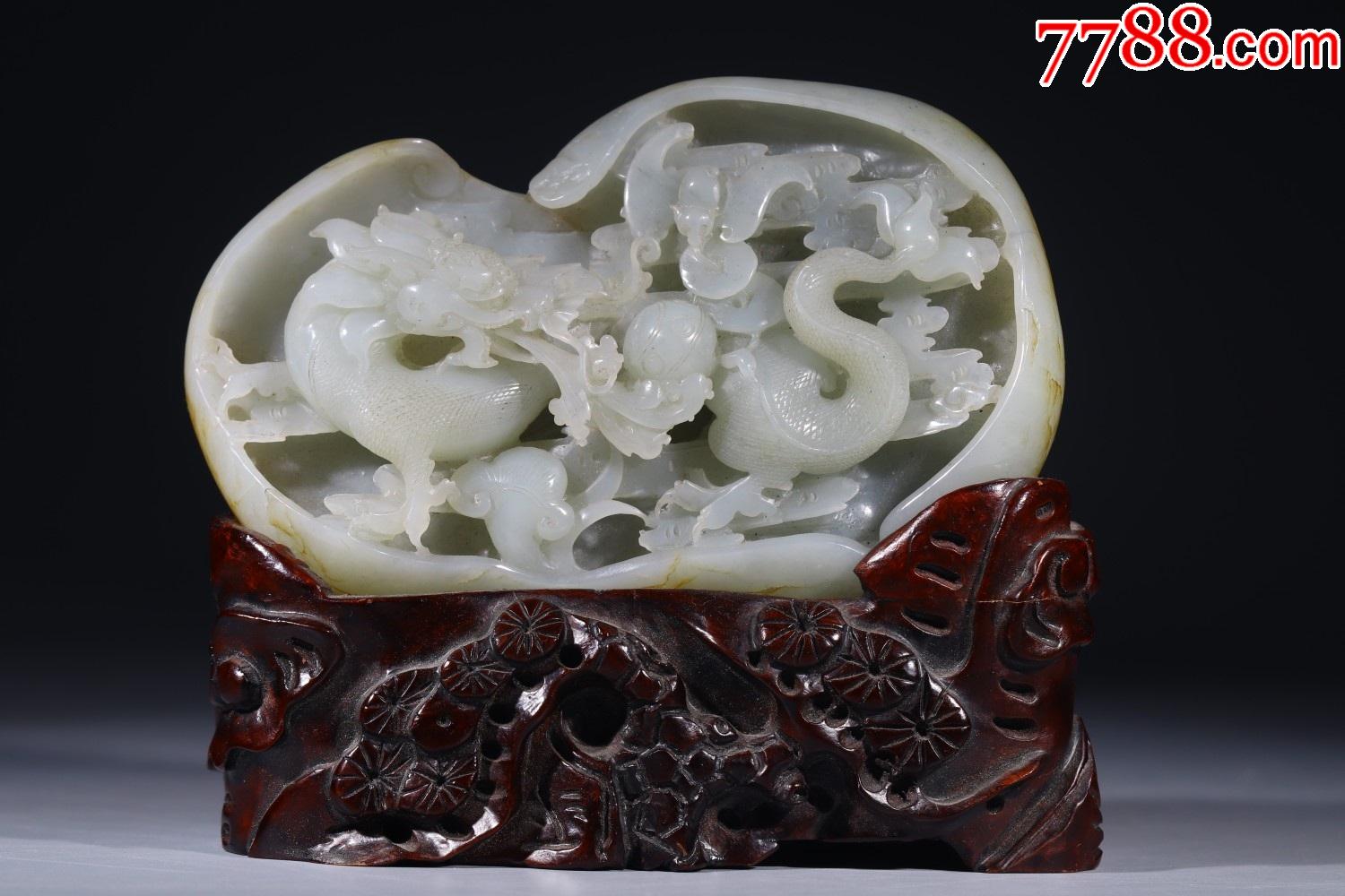 和田白玉龙吐瑞摆件