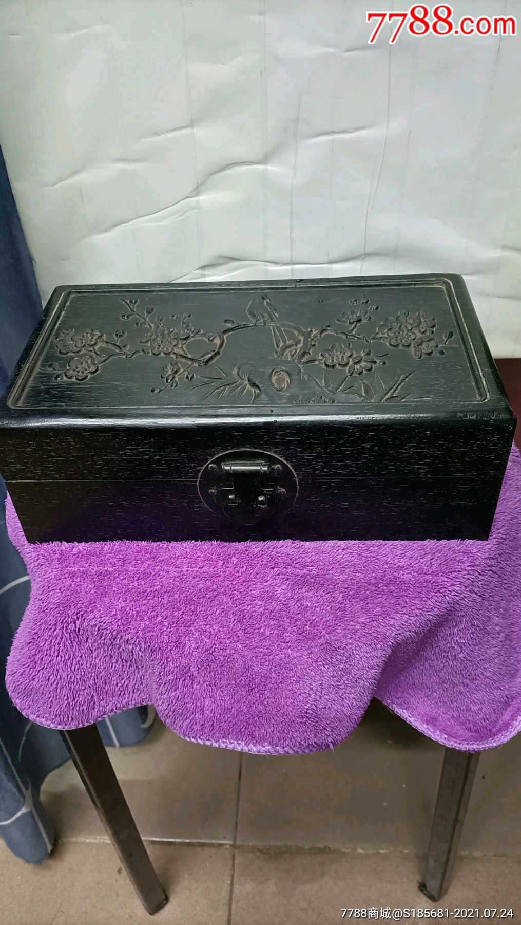 清代紫檀小盒图片
