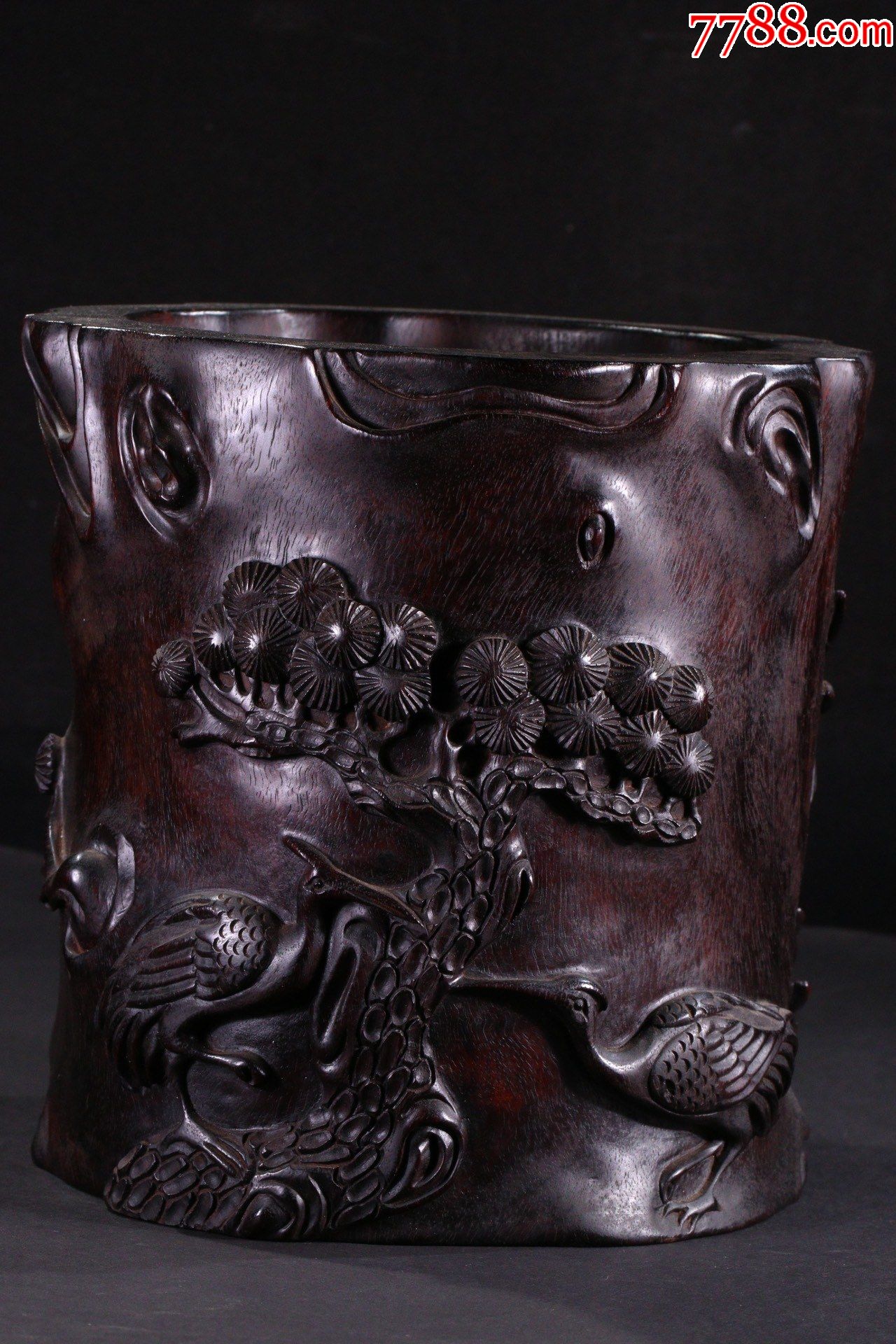 小叶紫檀松鹤延年文房笔筒